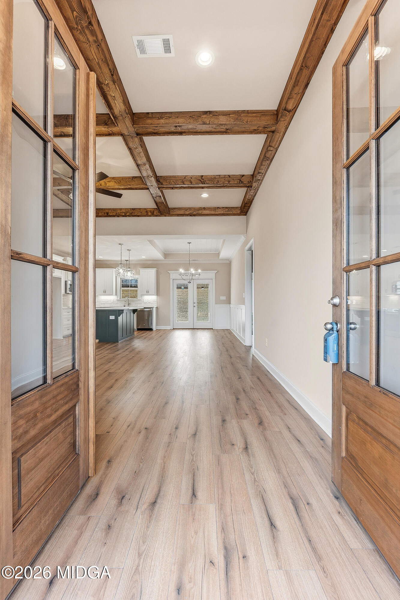 216 Golden Chestnut Bend