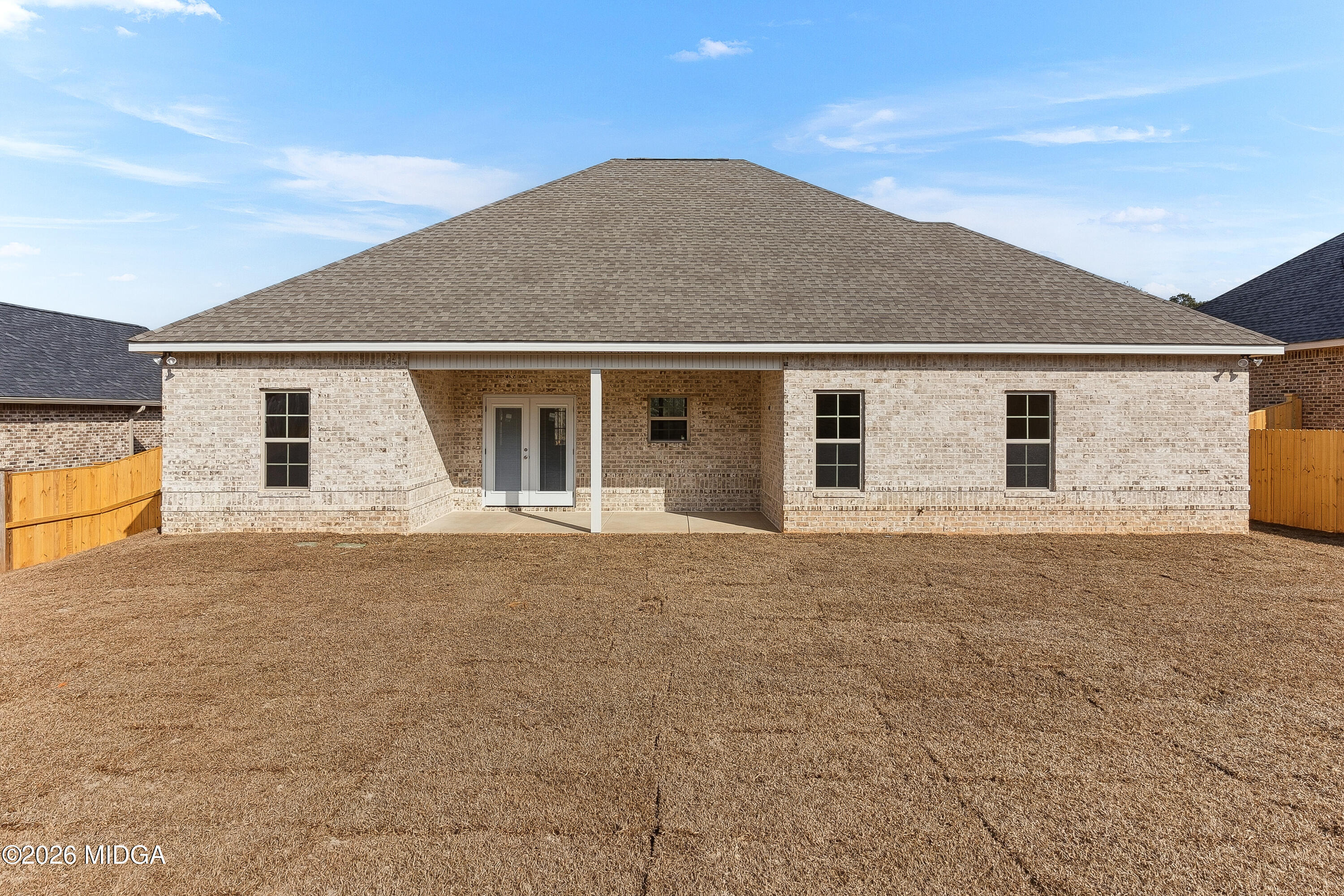 216 Golden Chestnut Bend