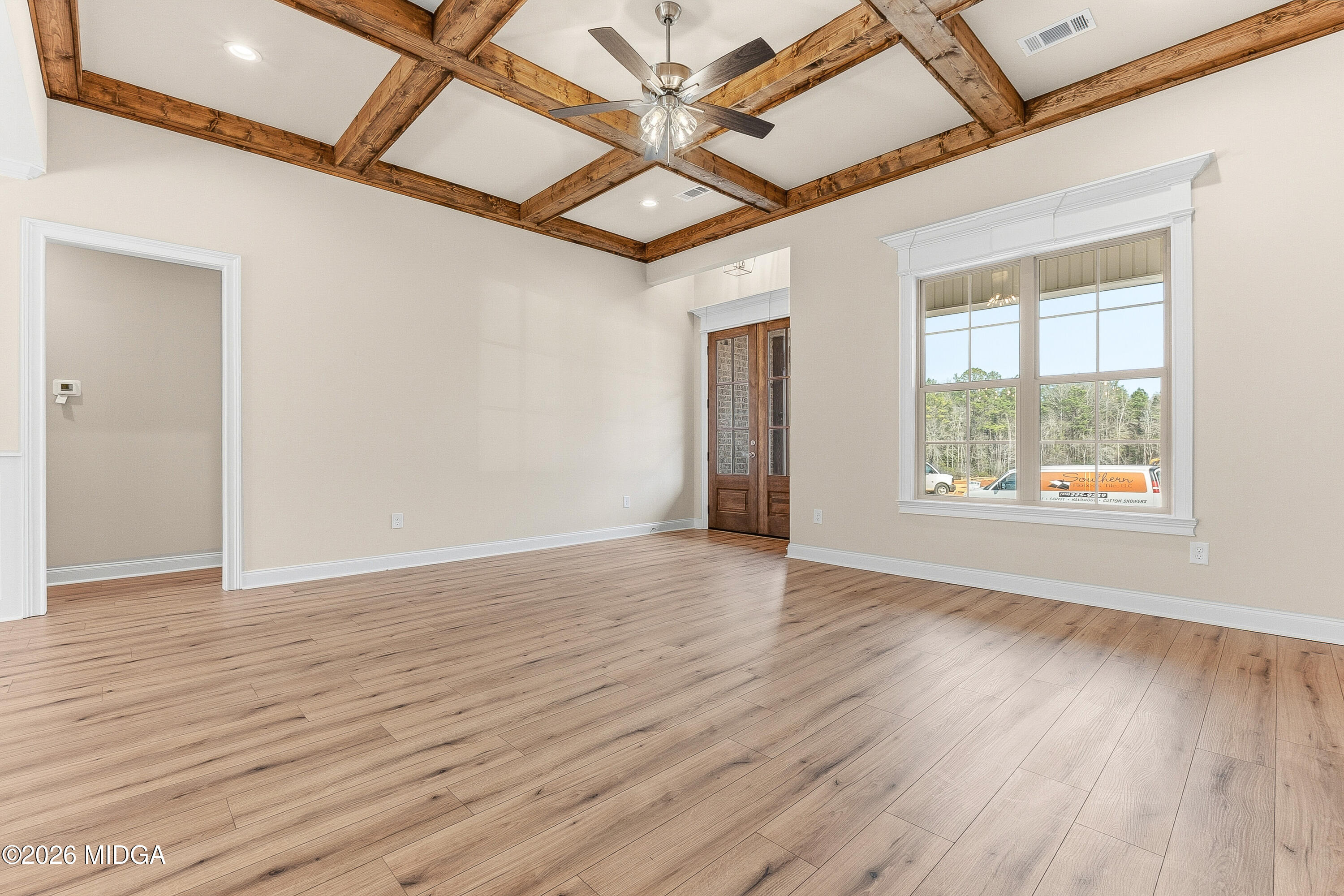 216 Golden Chestnut Bend