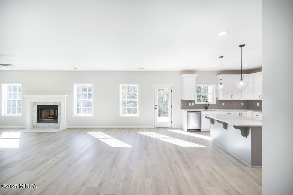 223 Meadows Lane 190