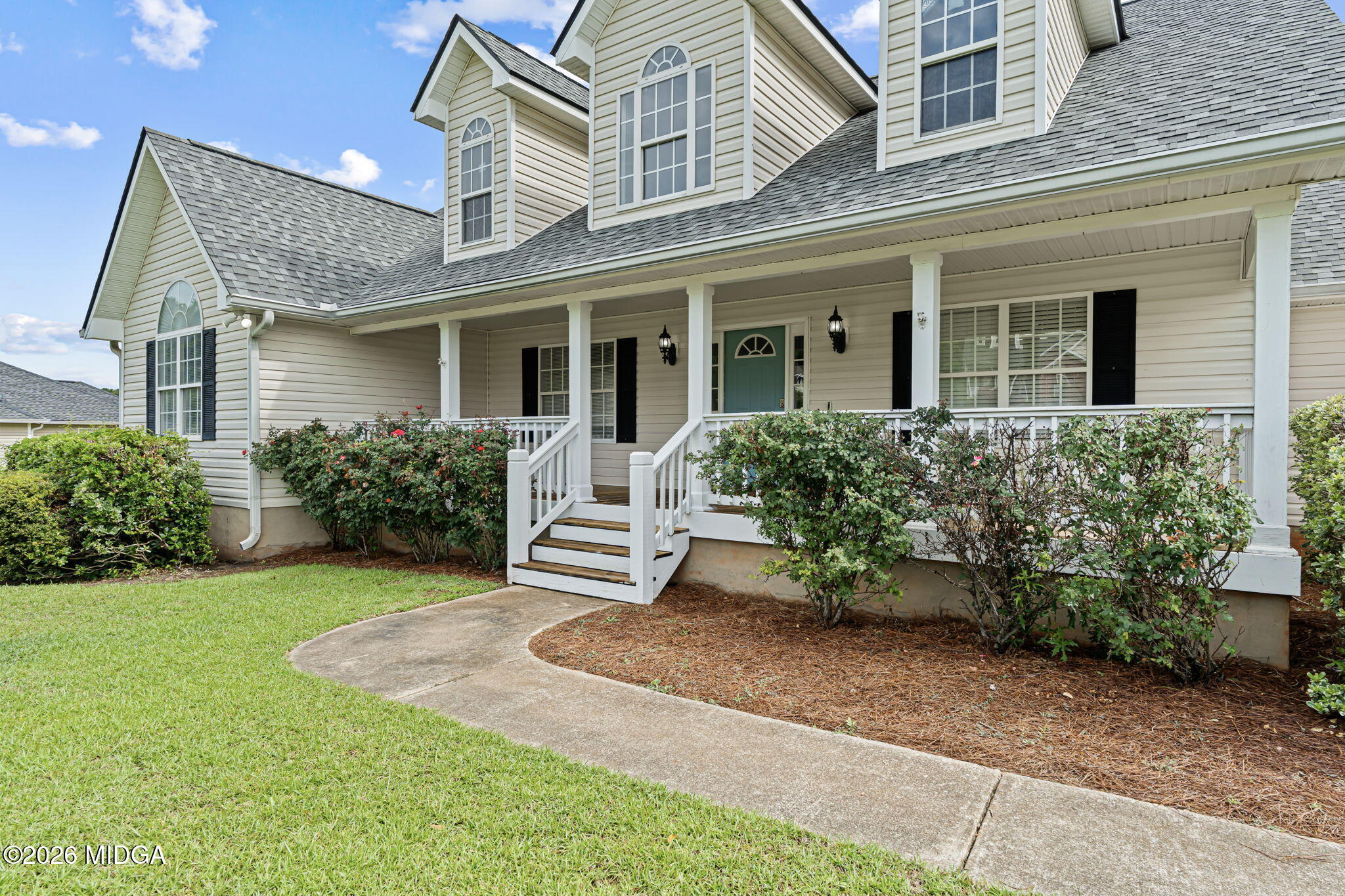 370 Twin Lakes Drive