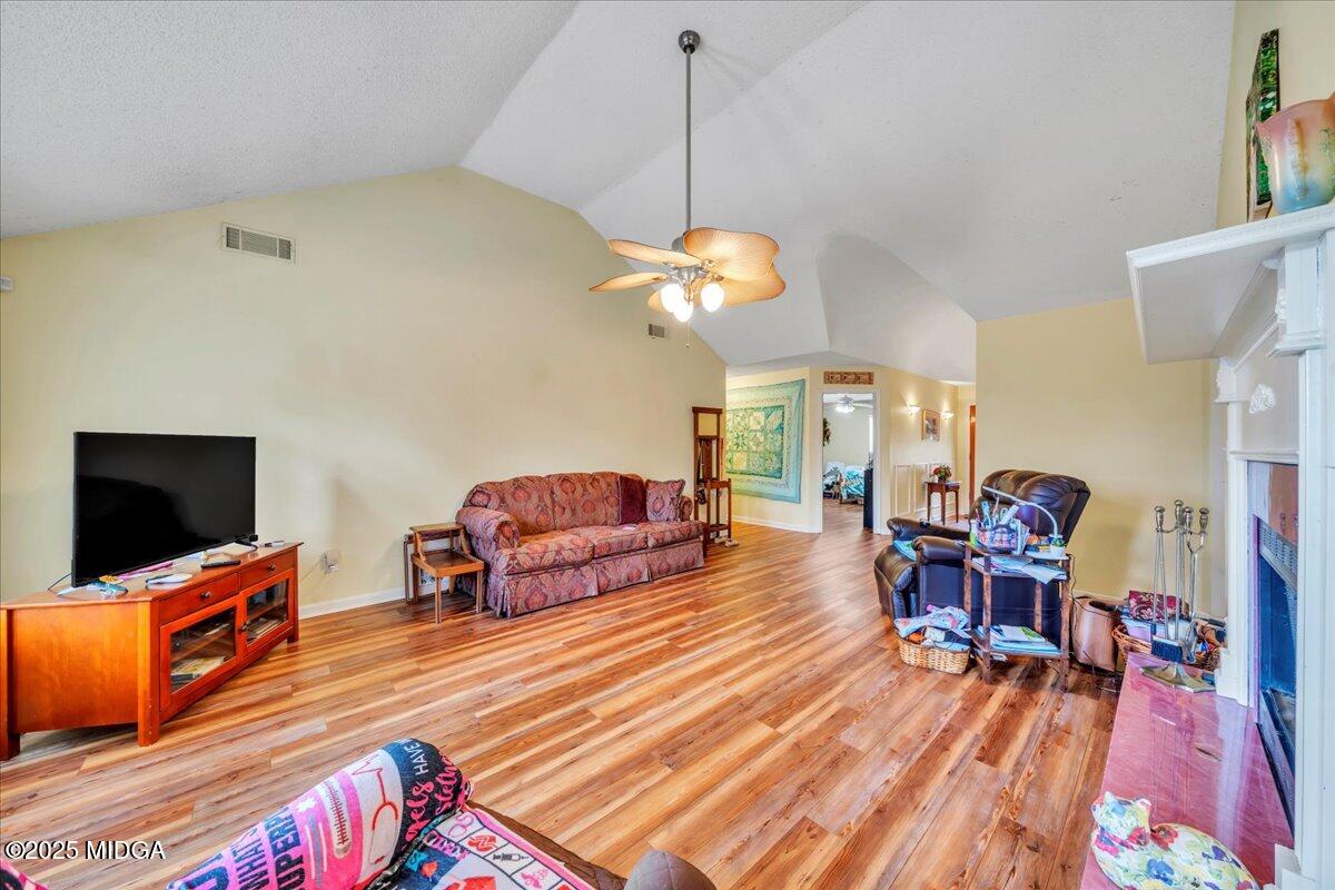 208 Pendleton Court