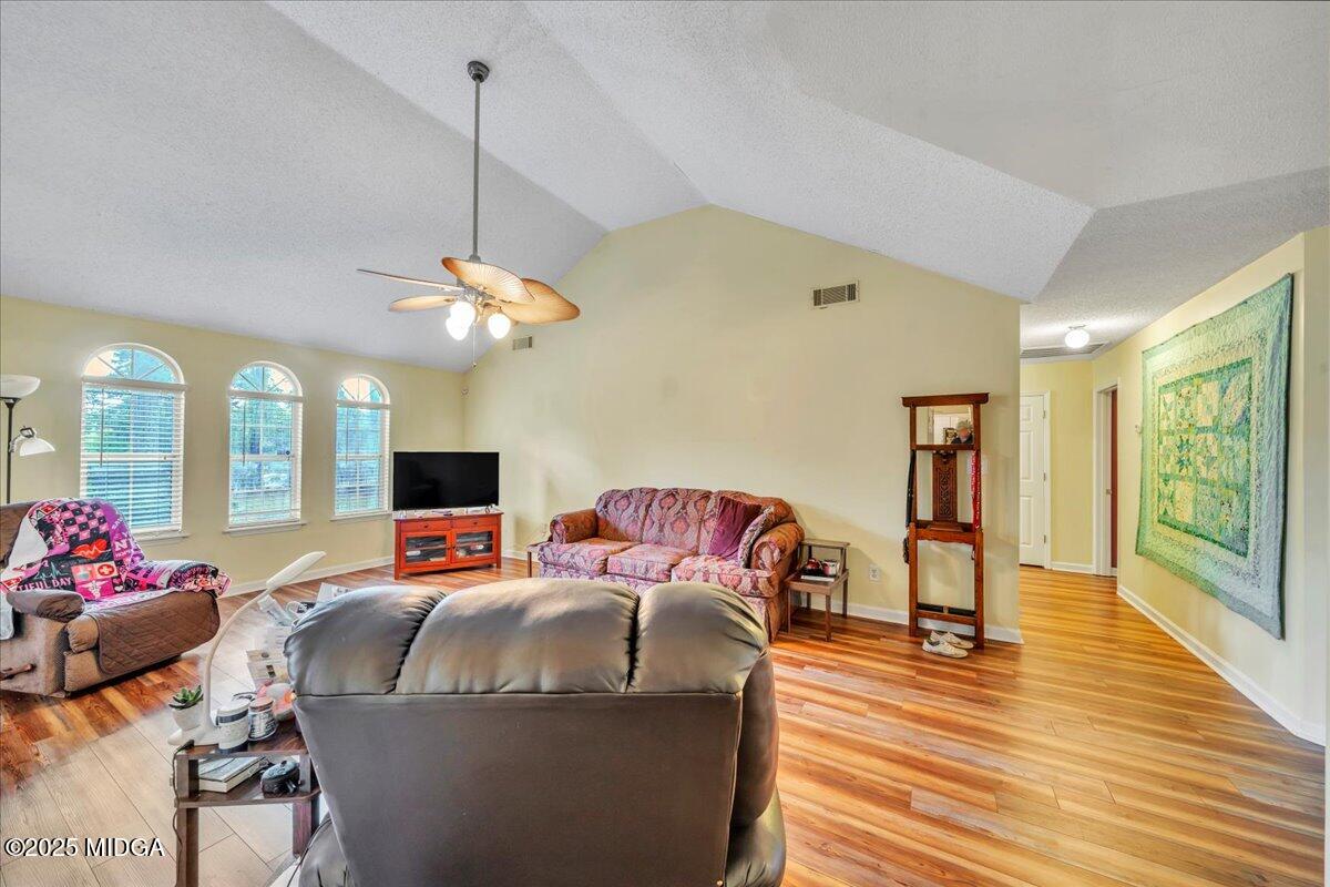 208 Pendleton Court
