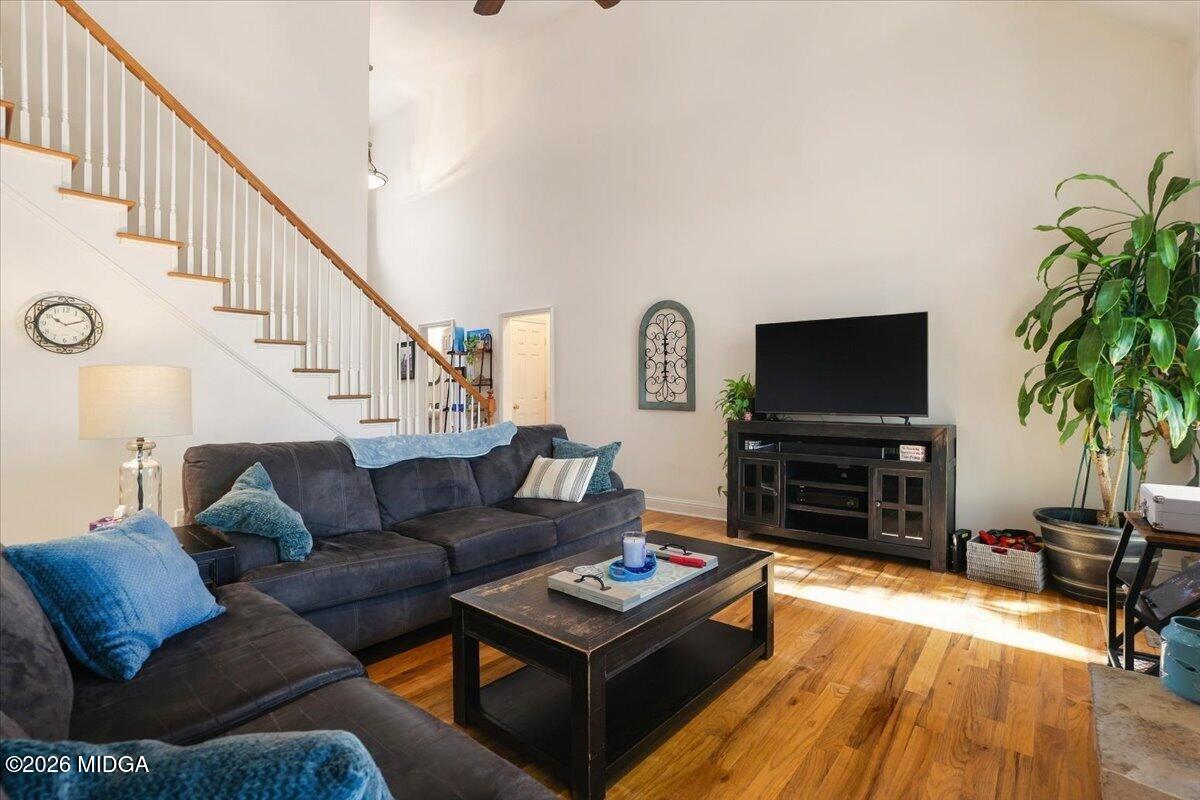 920 Huntcliffe Drive