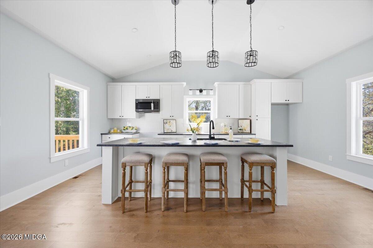 2371 Kensington Road