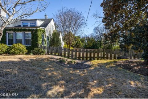 272 Beverly Place Macon GA 31204