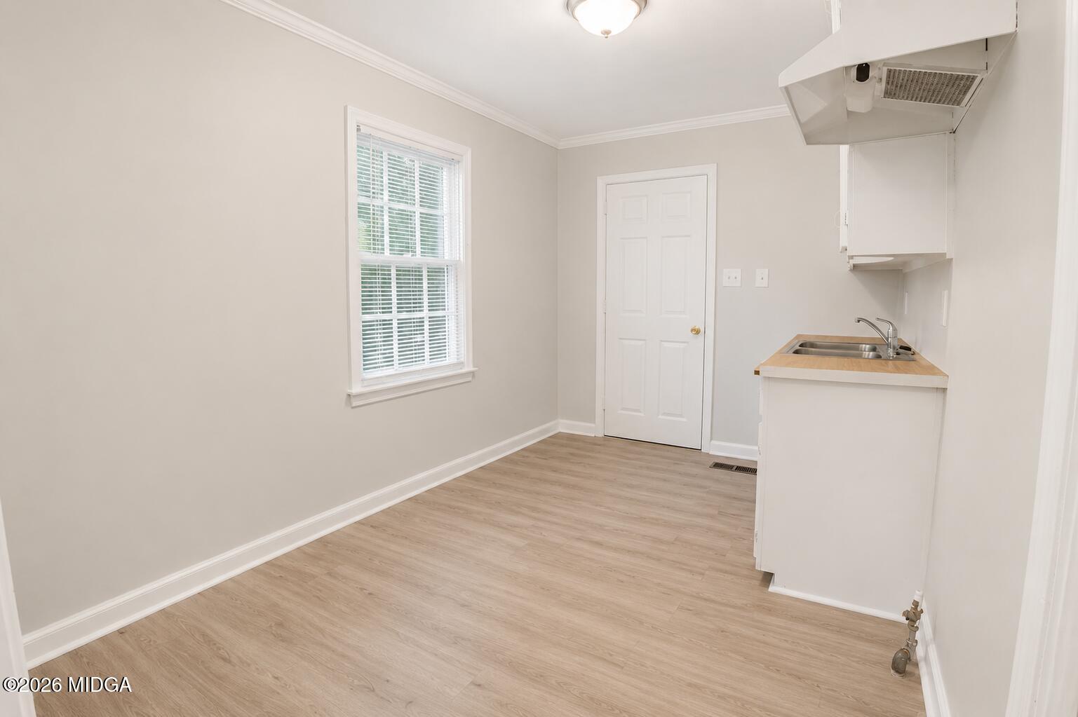 1225 Mimosa Drive