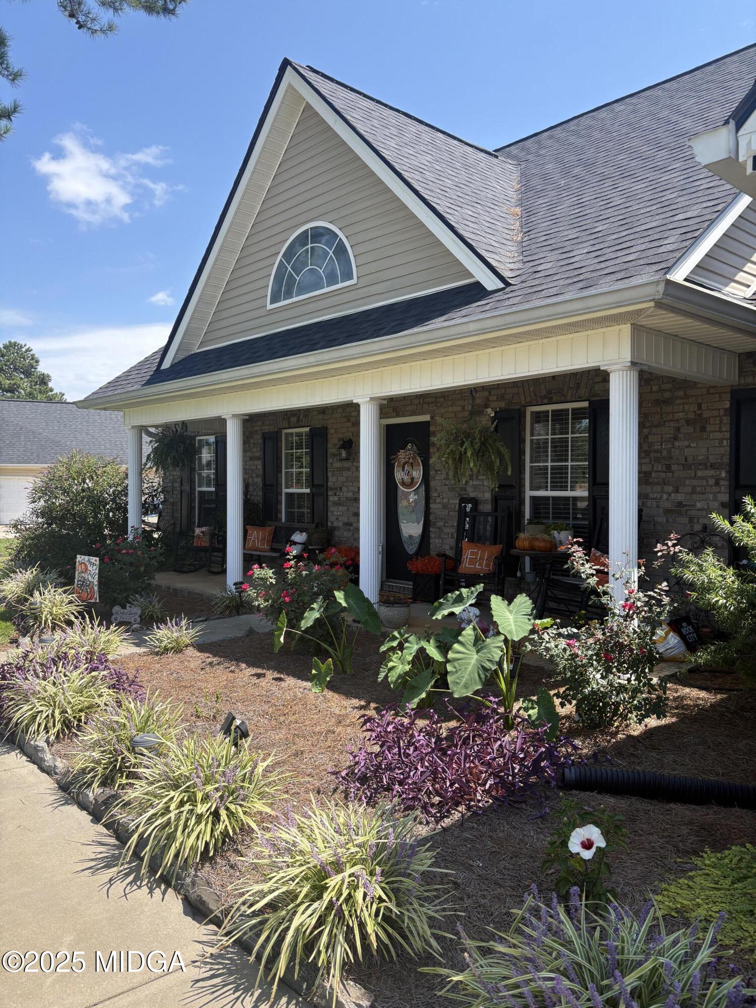 320 Ellicott Drive