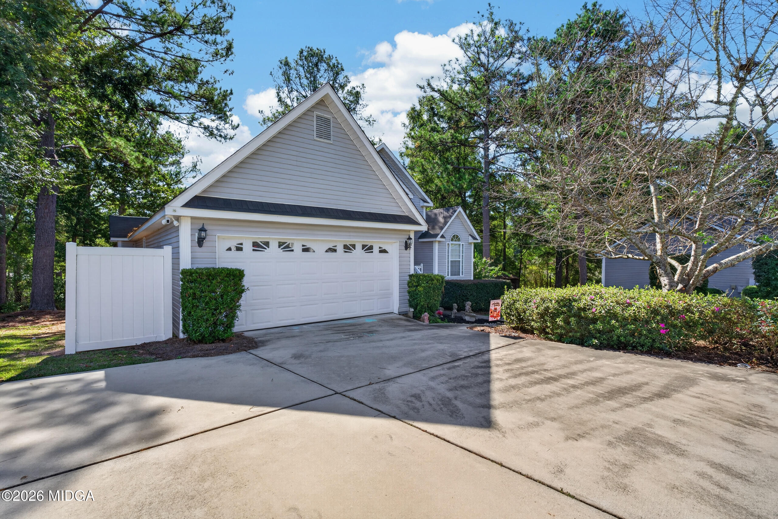 109 Kimmeridge Drive