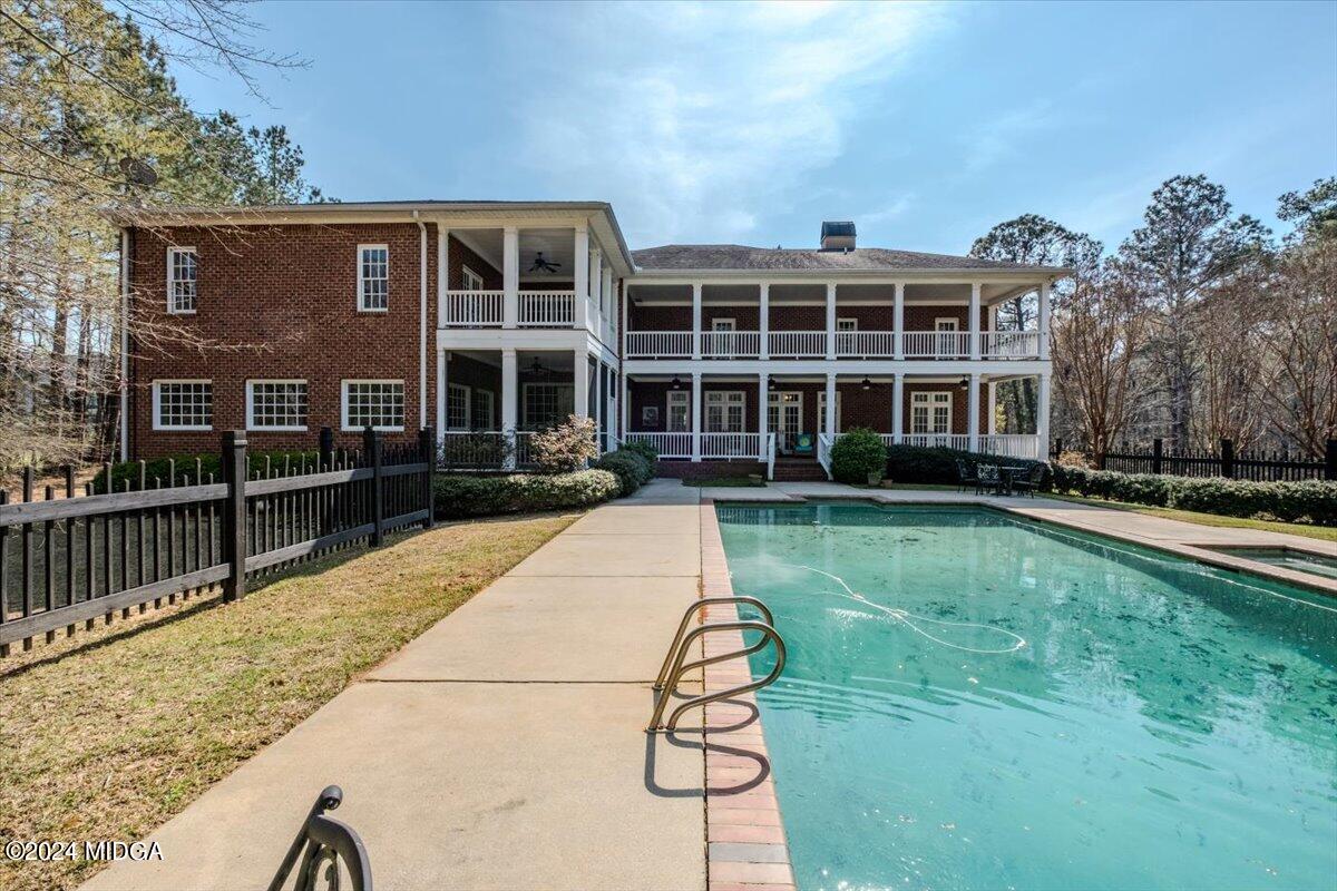 198 Jennings Lane