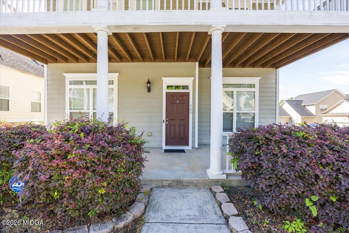 769 Ivy Brook Way