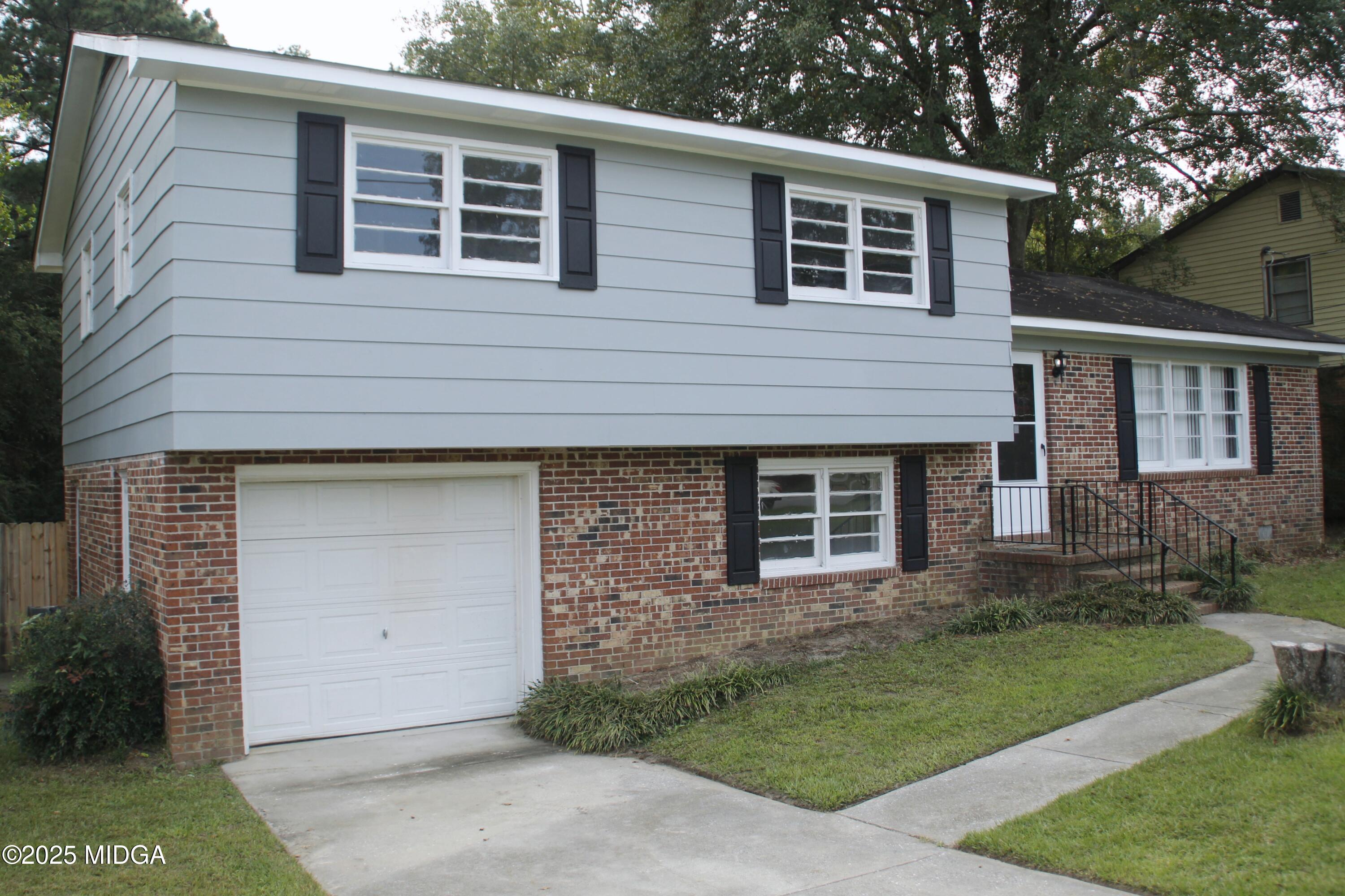 2274 Friar Road