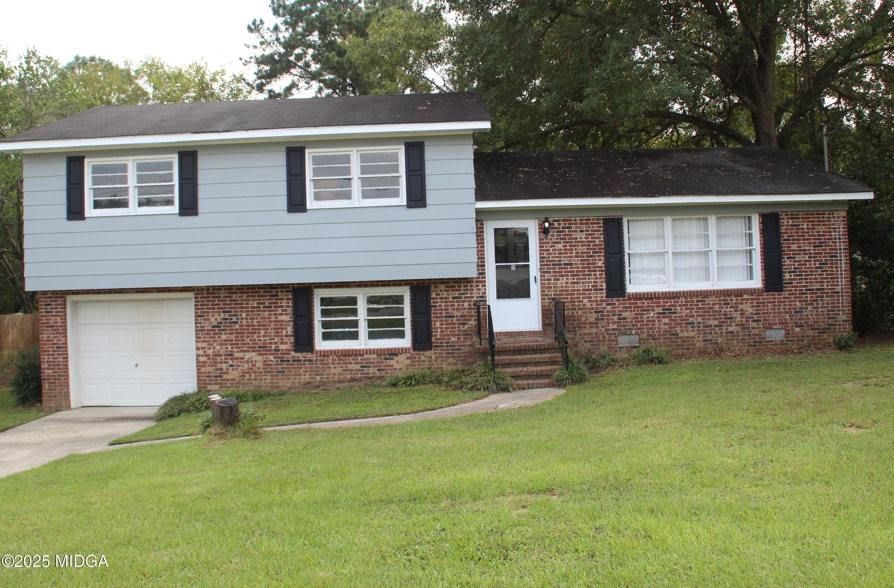 2274 Friar Road