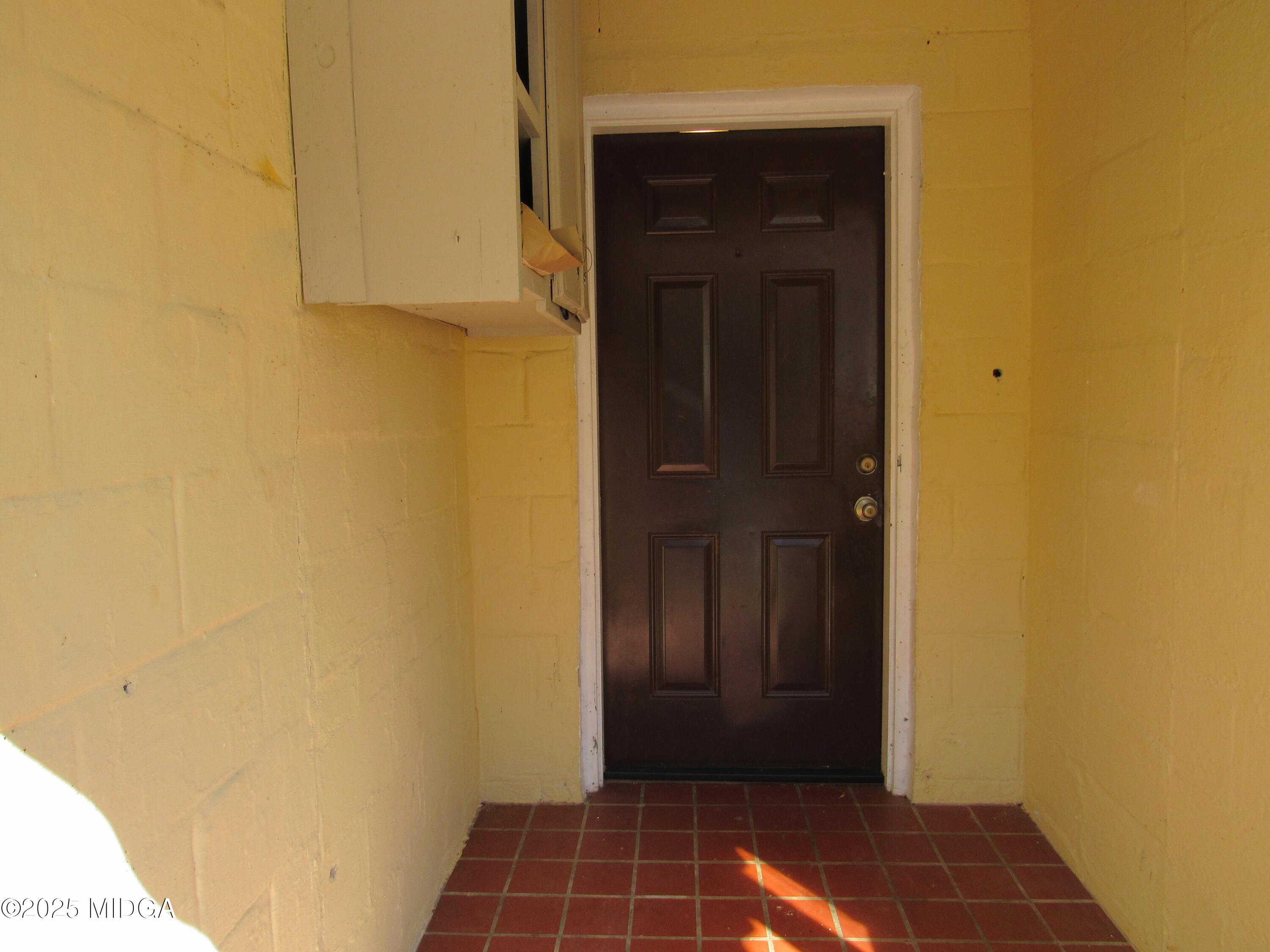 1239 Hillridge Drive