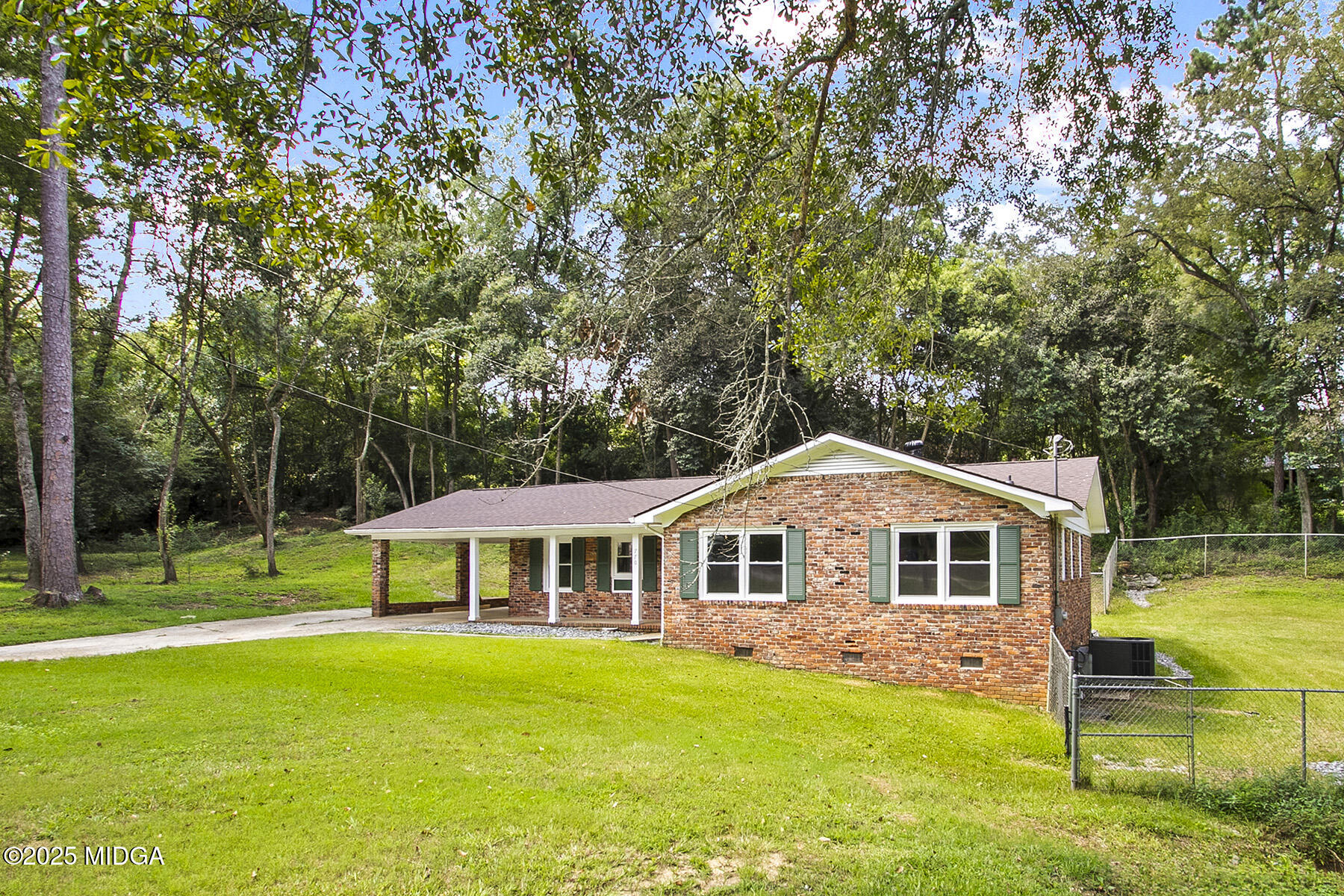 770 Newton Place