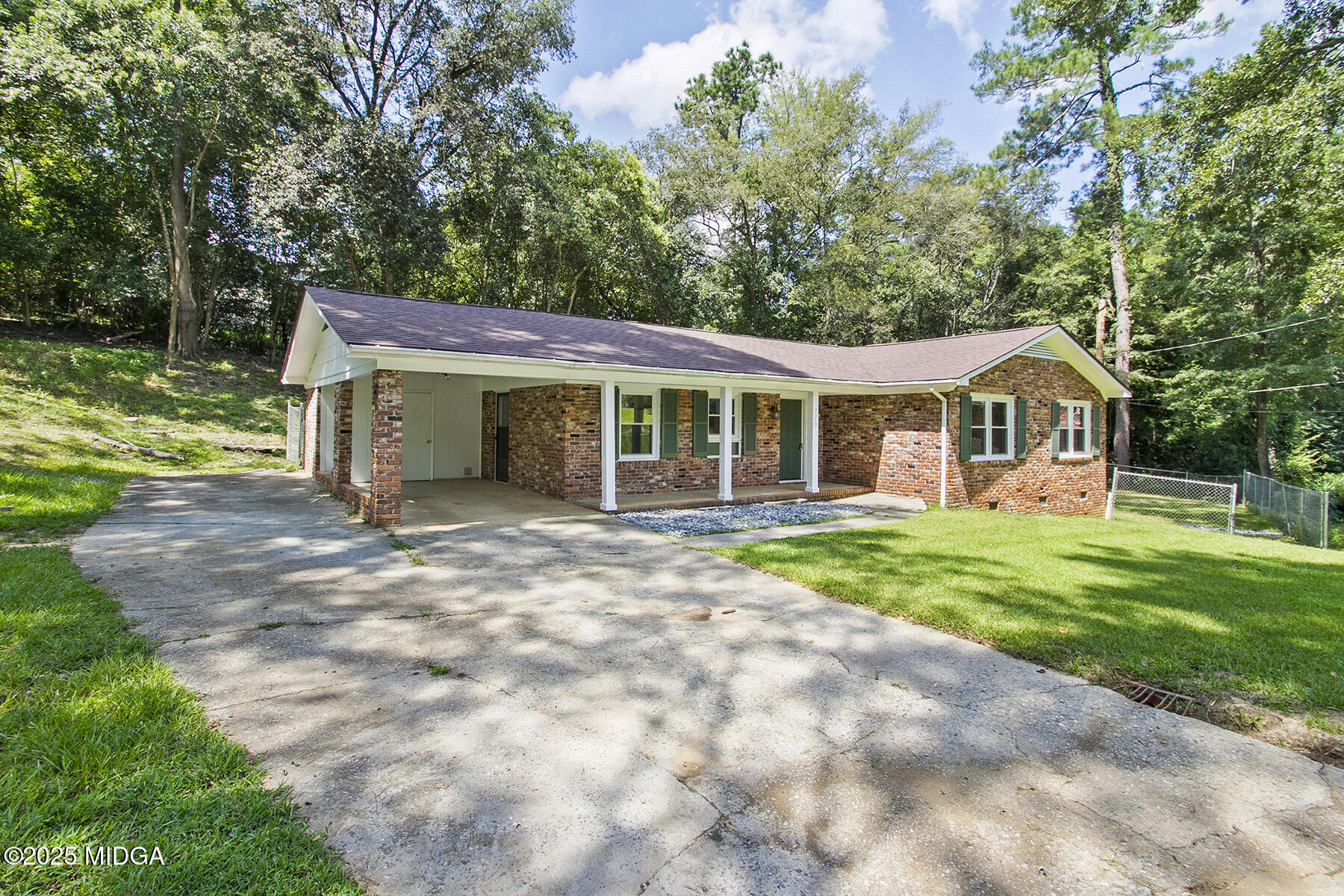 770 Newton Place