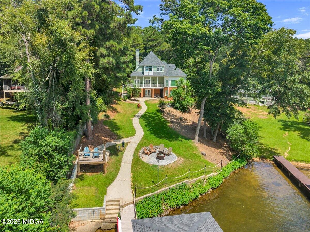 116 Island Drive NE