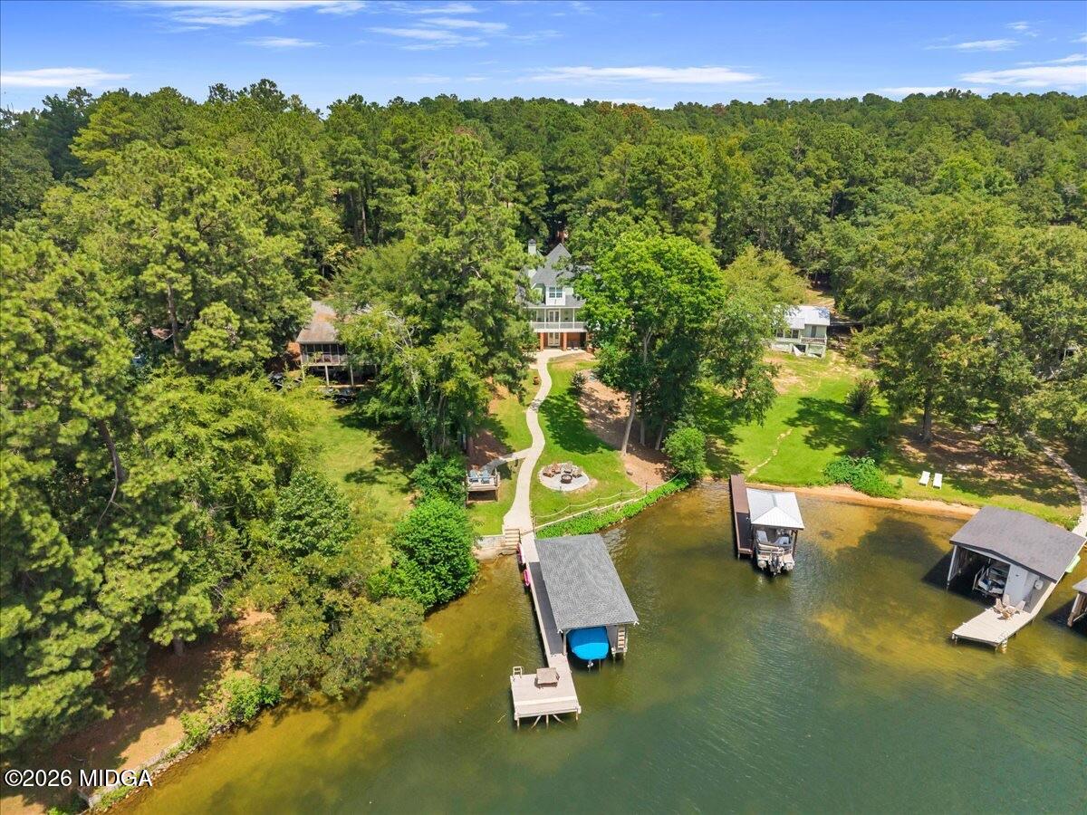 116 Island Drive NE