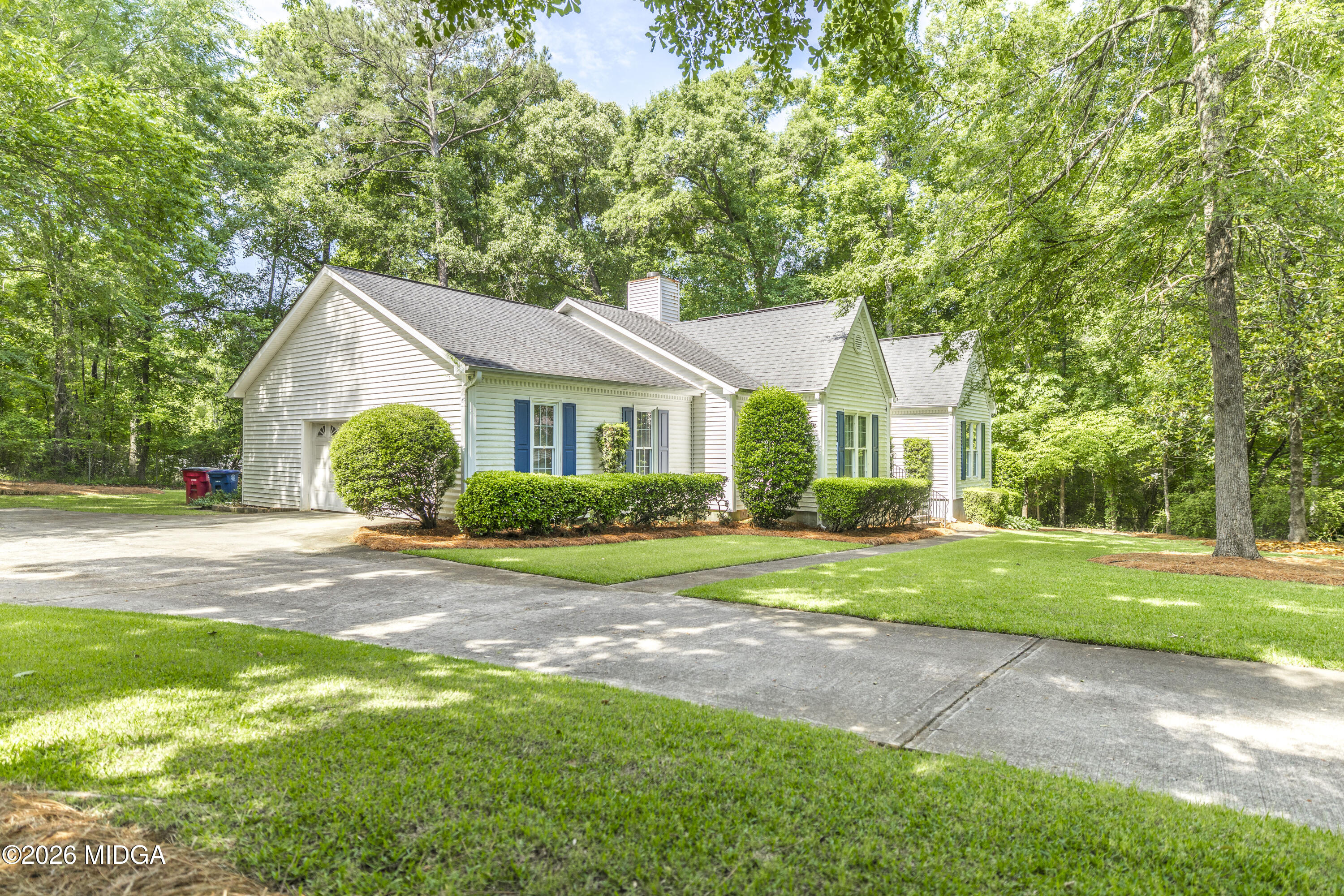 107 Saint Thomas Place
