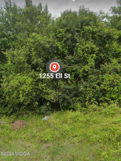 1255 Ell Street Macon GA 31206