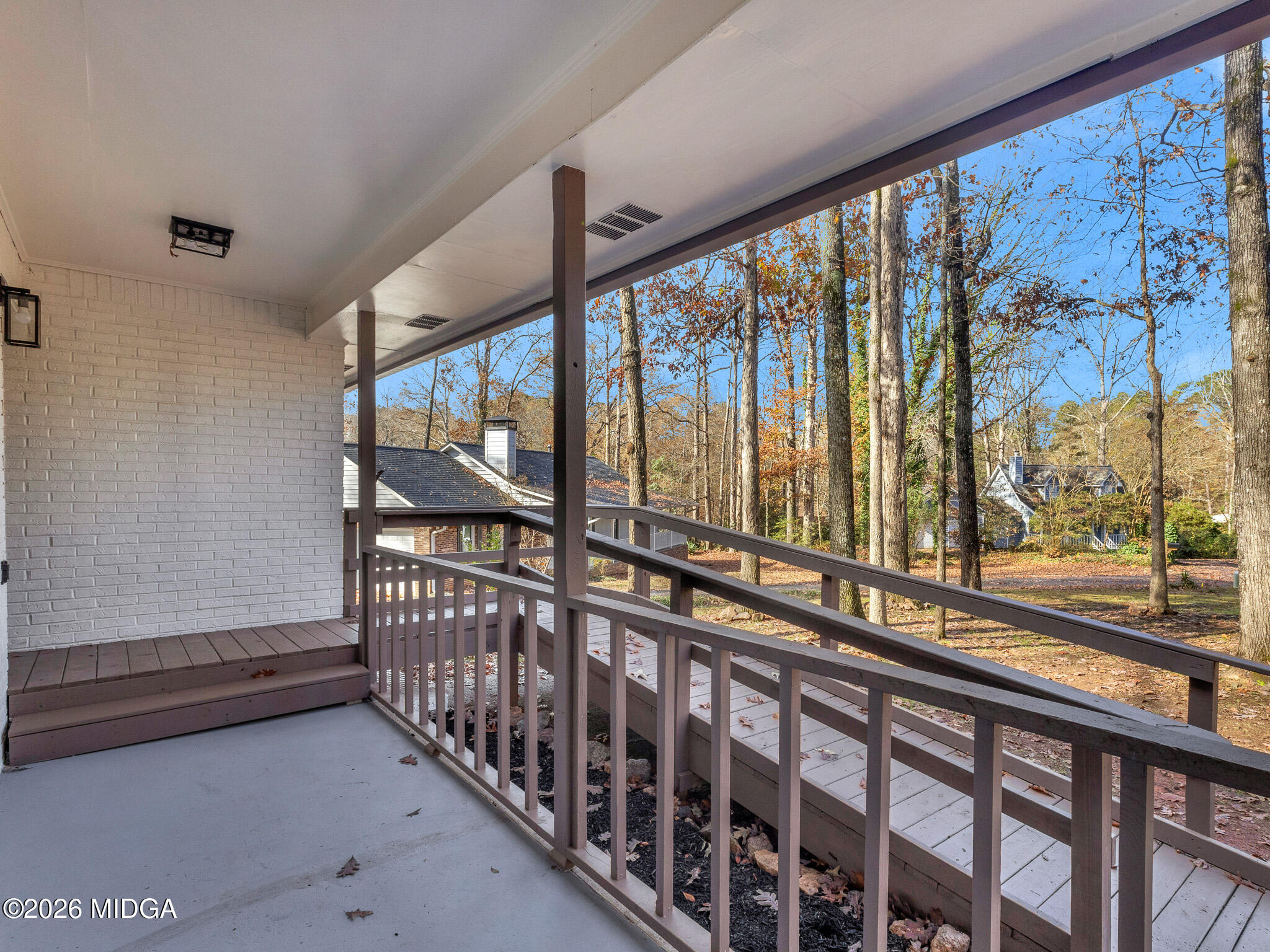 8228 Lullwater Court