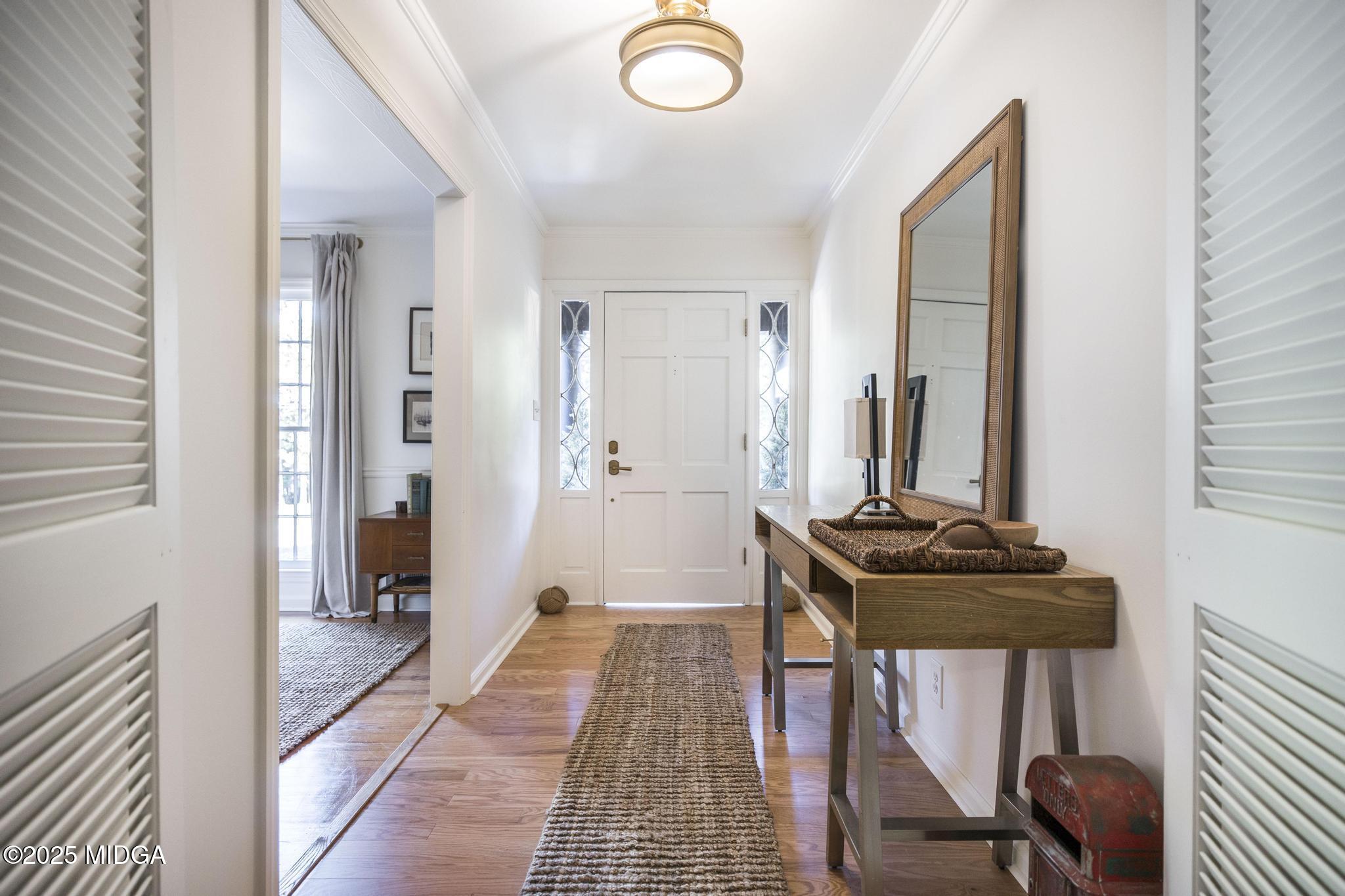 2724 Ingleside Avenue