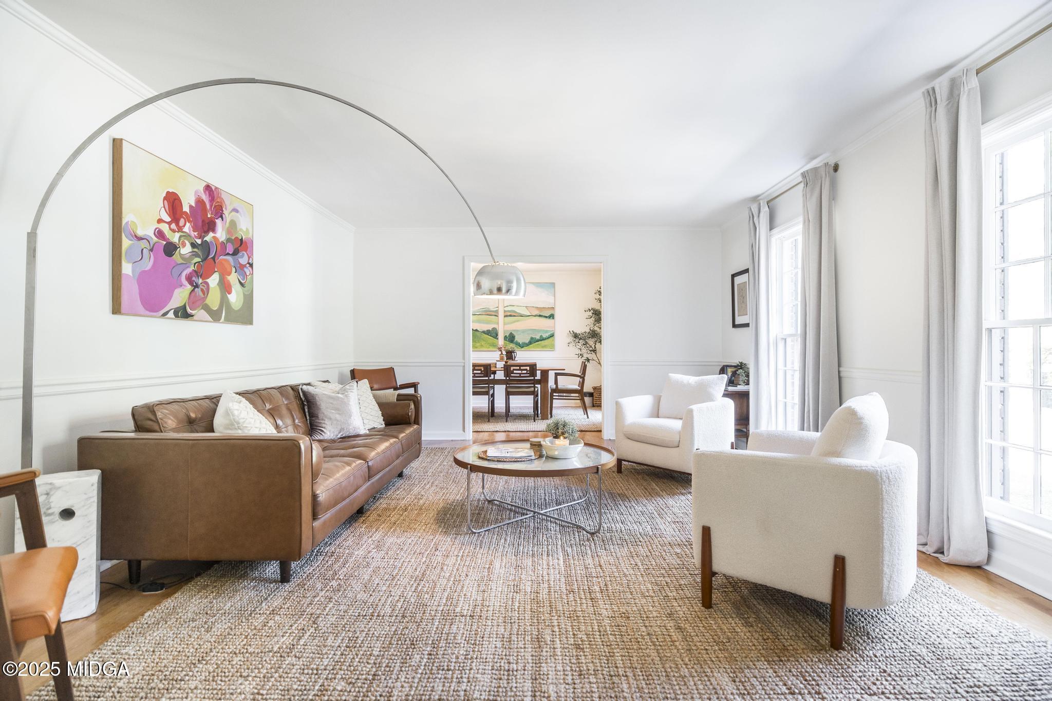 2724 Ingleside Avenue