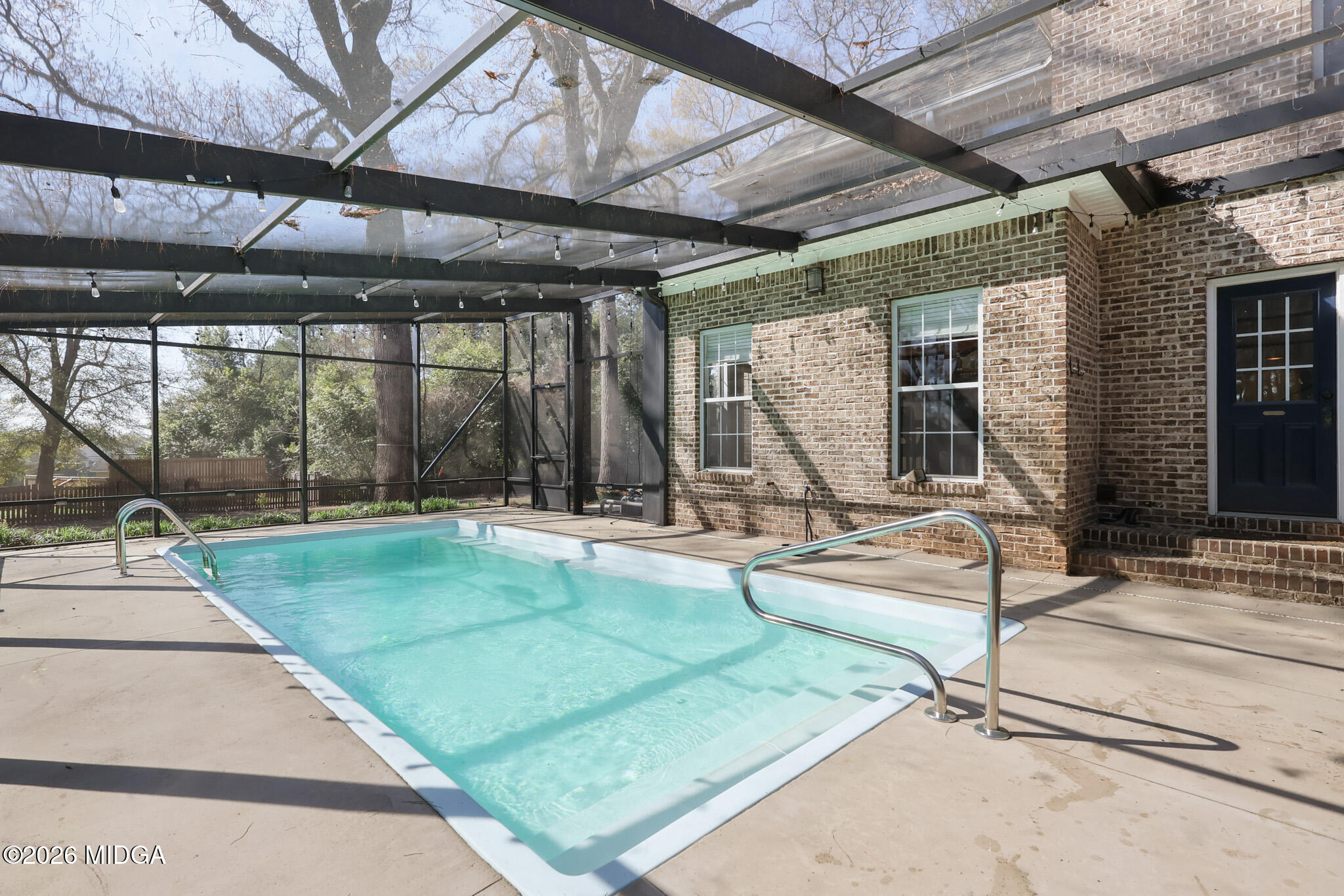 333 Royal Crest Circle