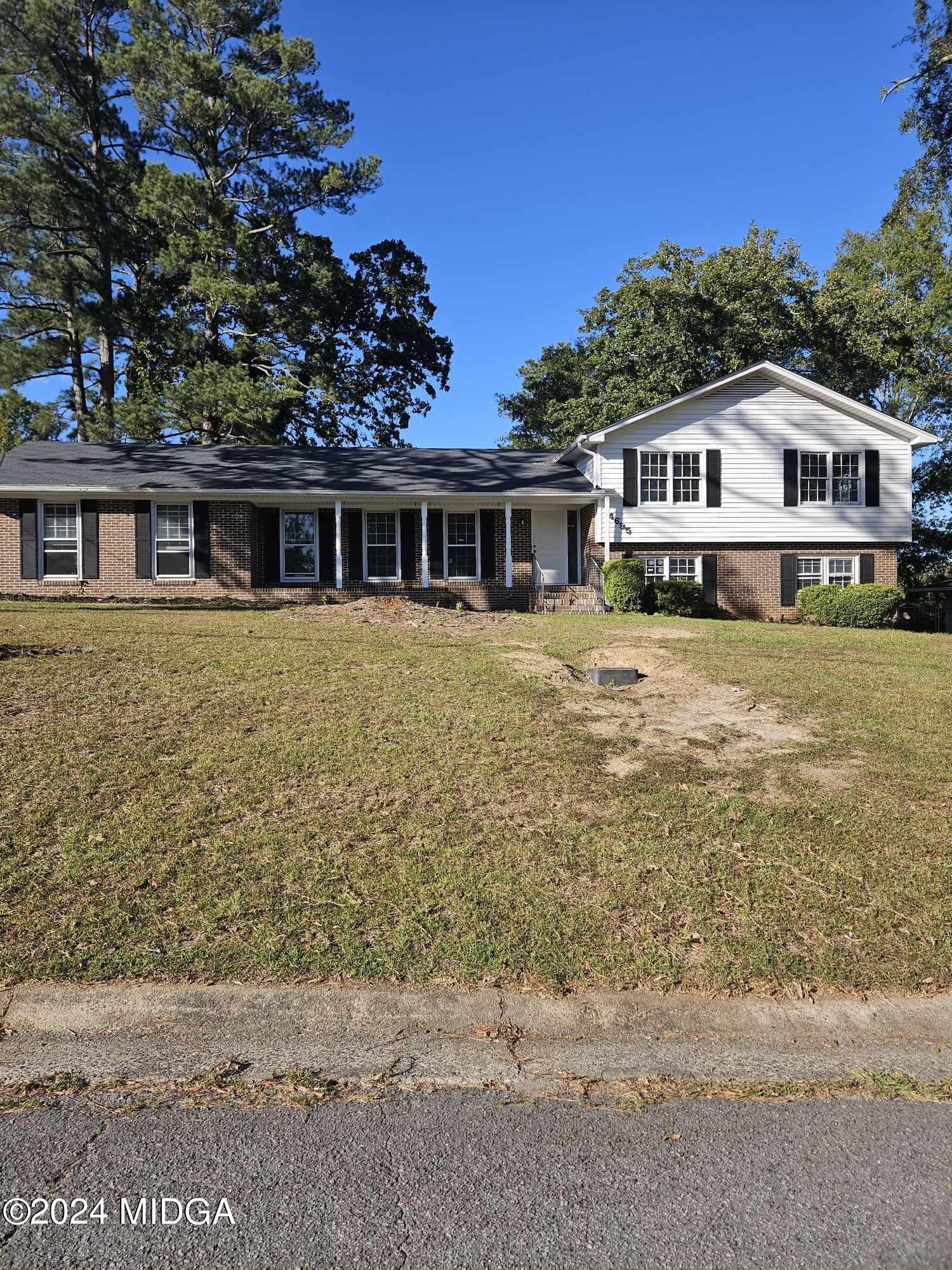 4695 S Stratford Oaks Drive