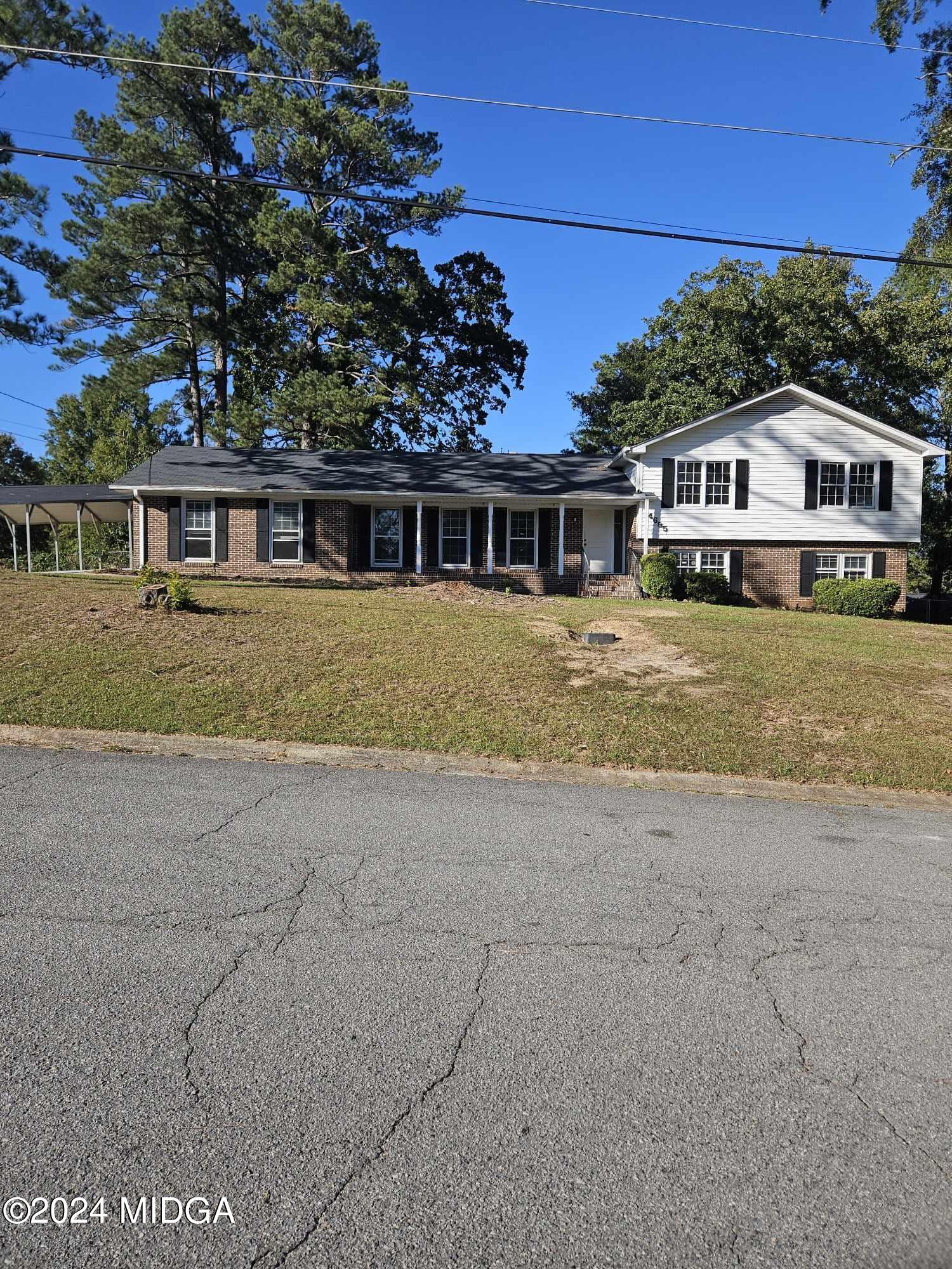 4695 S Stratford Oaks Drive