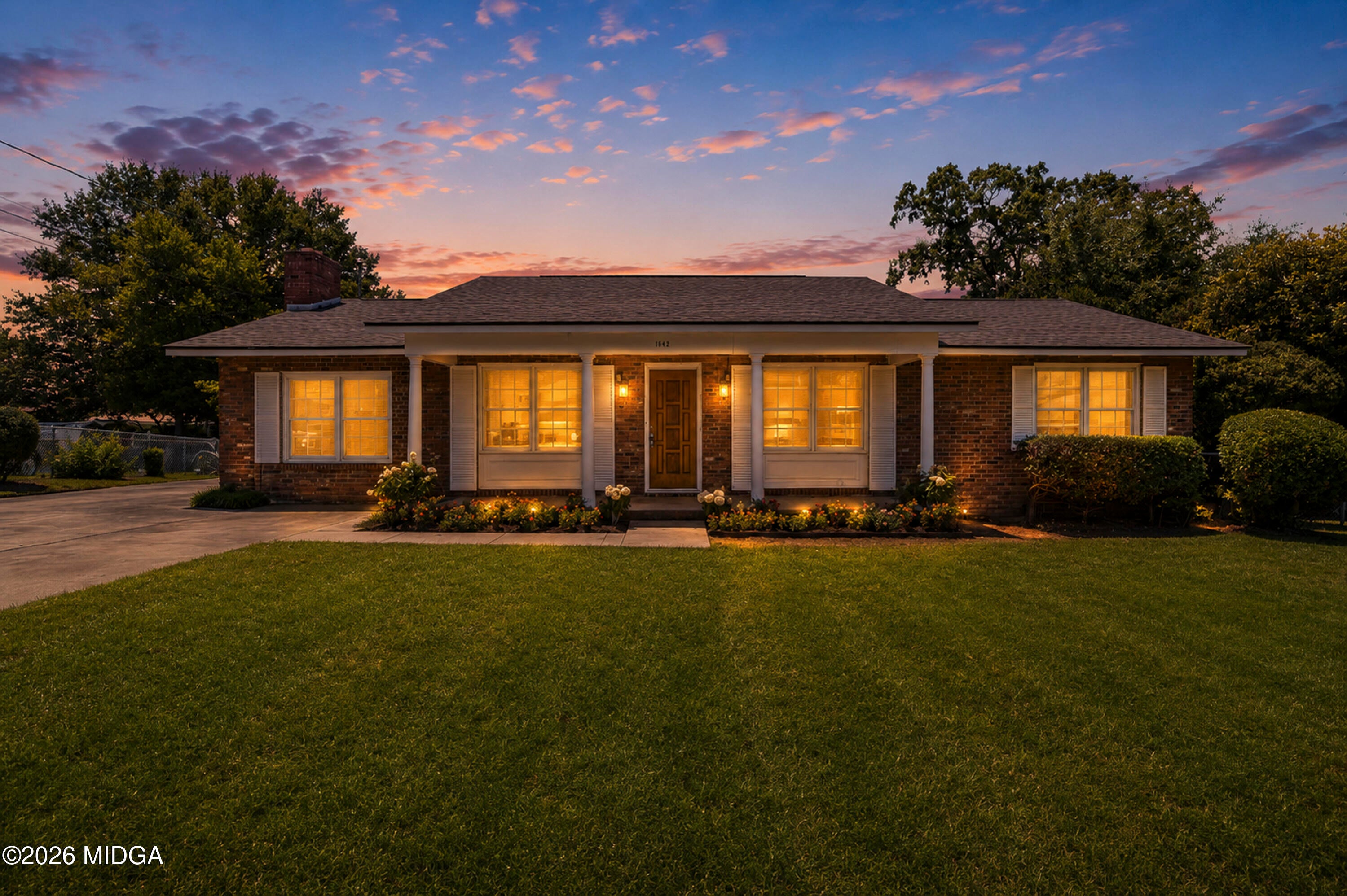 1642 Winston Drive