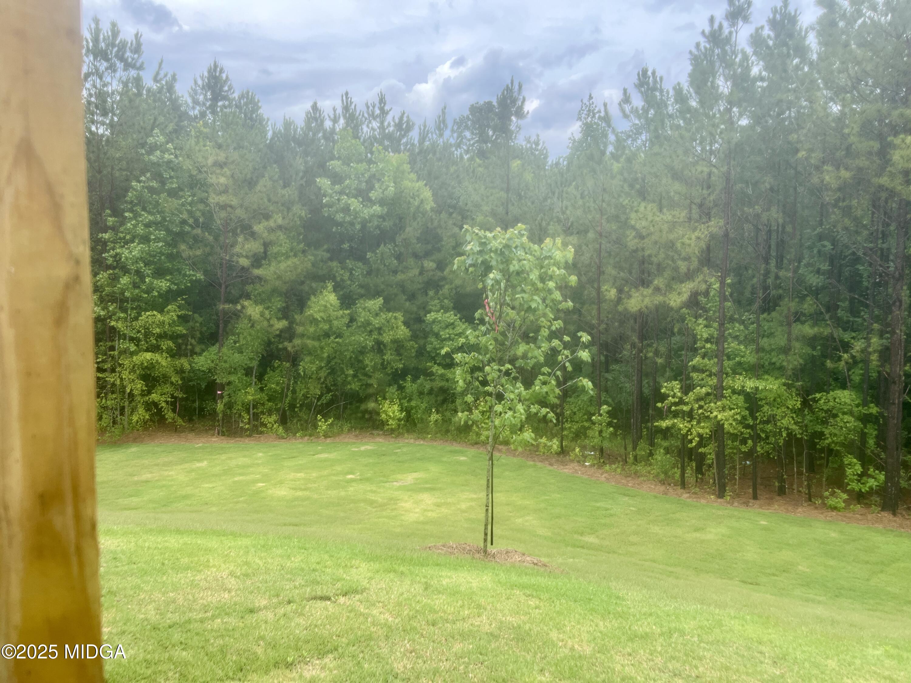 221 Shoreline Way