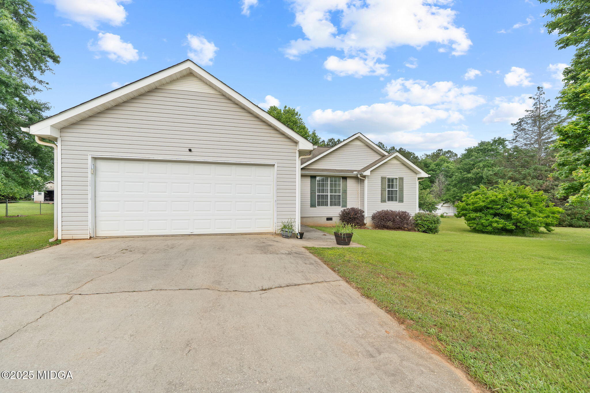 1704 New Hope Road