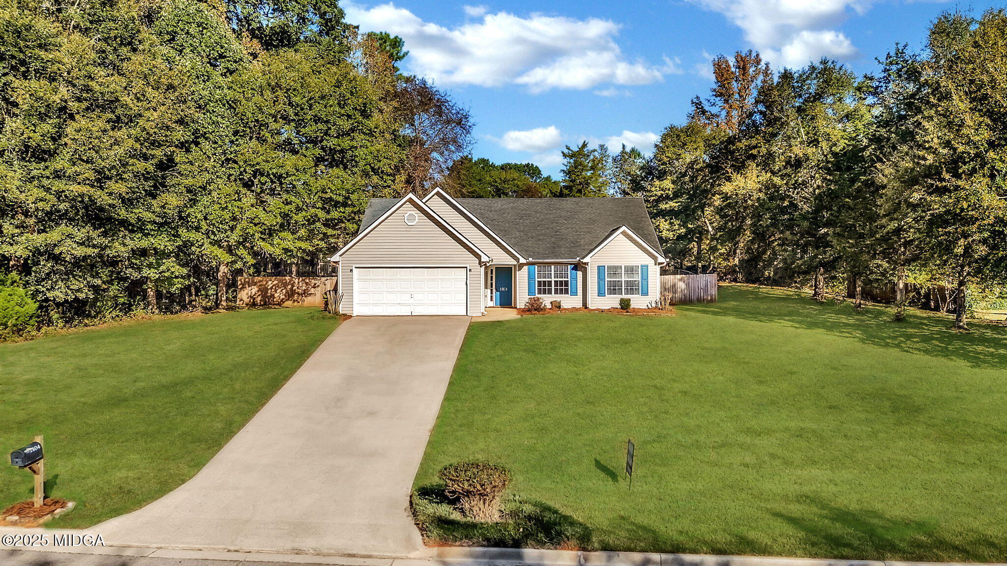 1404 Saddlebrook Court