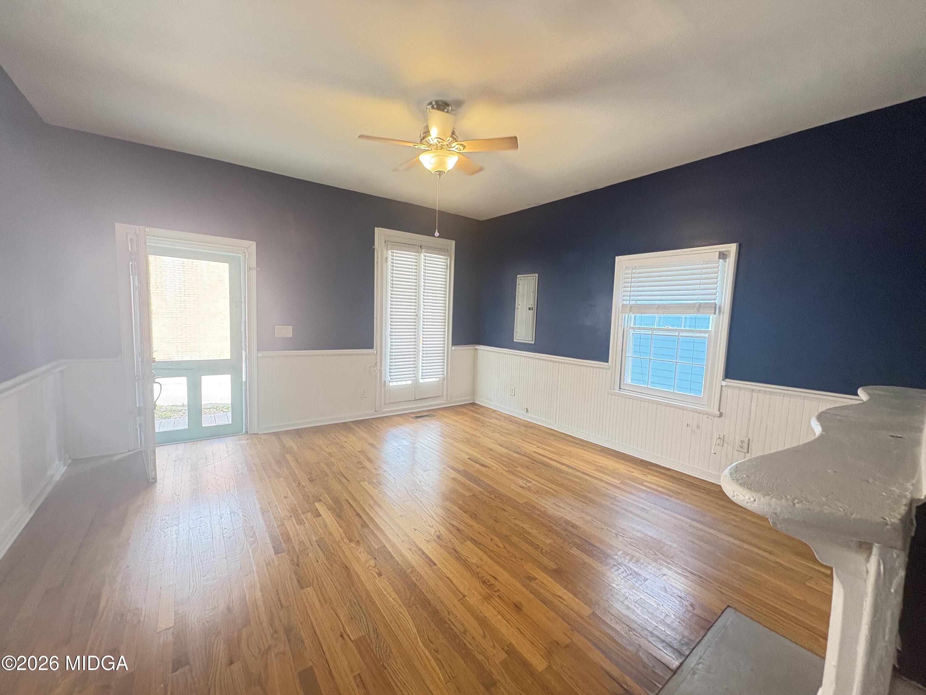 895 Mulberry Street