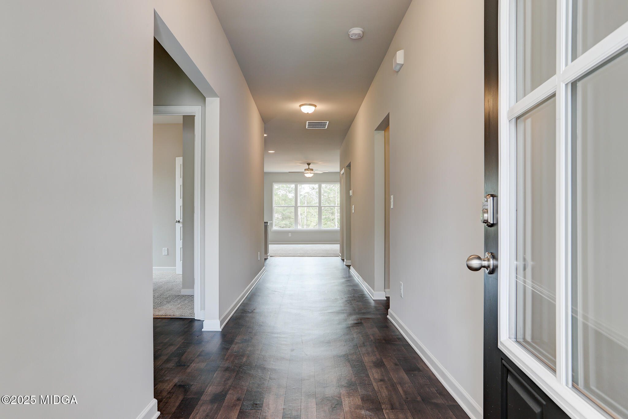 112 Breakwater Way