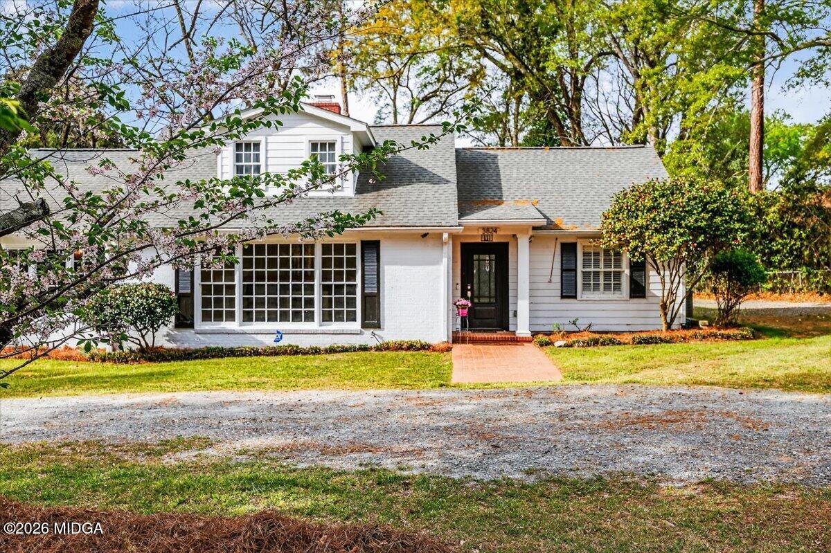 3824 Overlook Avenue