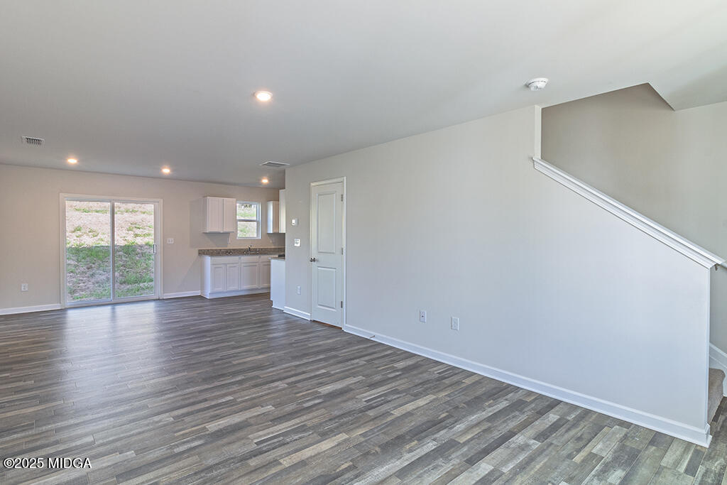 209 Topaz Lane