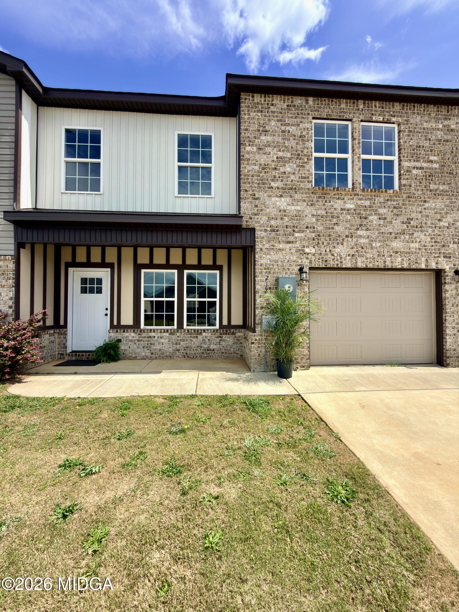 212 Beau Claire Circle