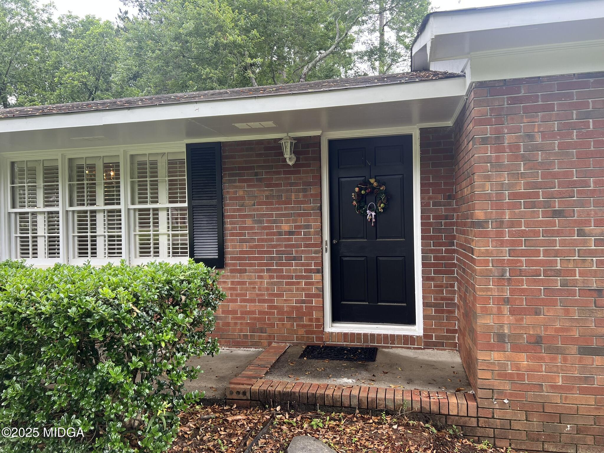 988 Hickory Ridge Drive