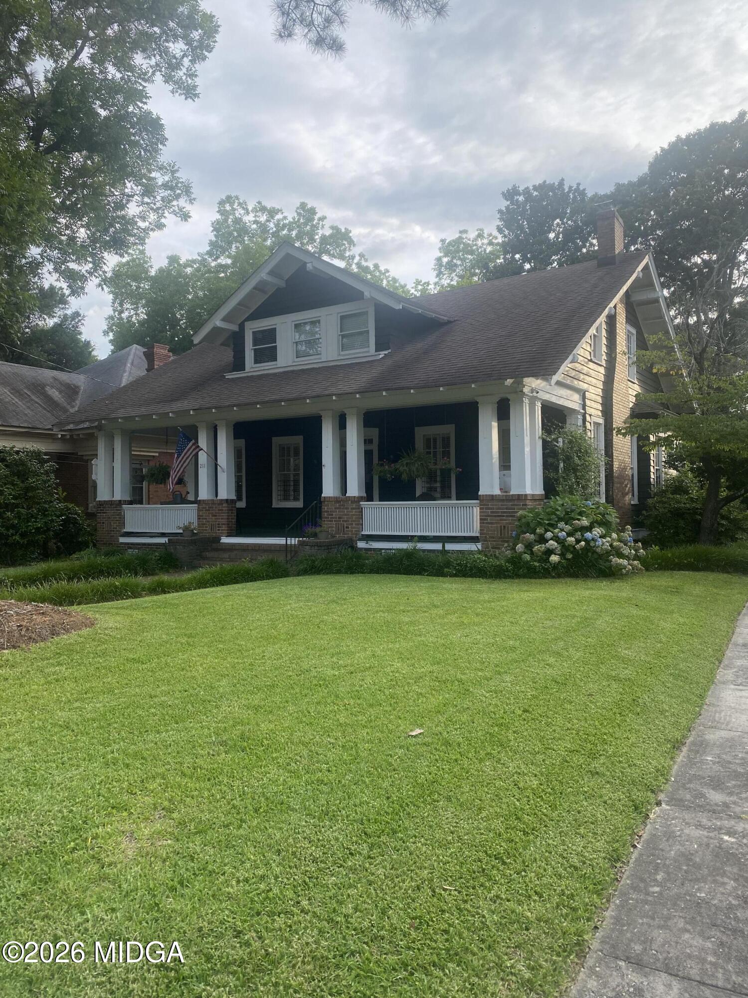 211 Oak Haven Avenue