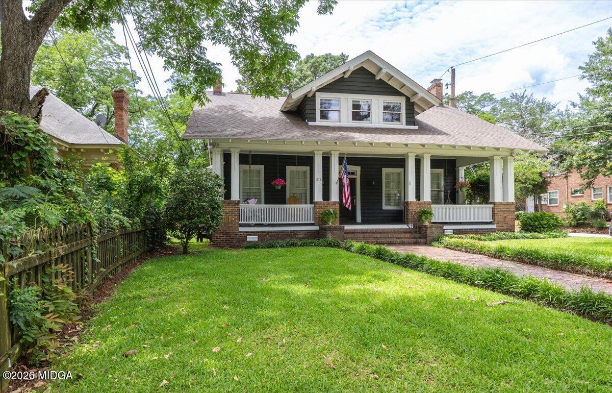 211 Oak Haven Avenue