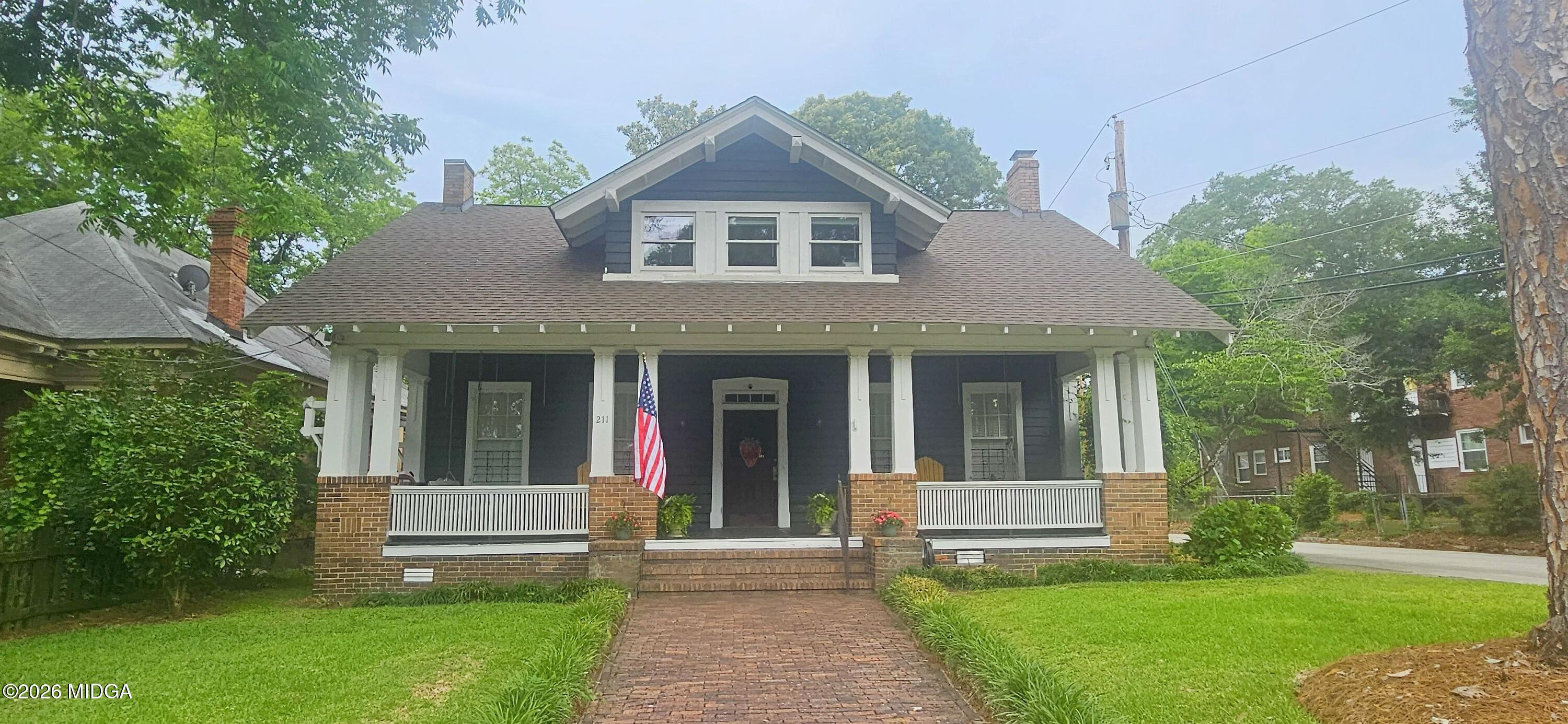 211 Oak Haven Avenue