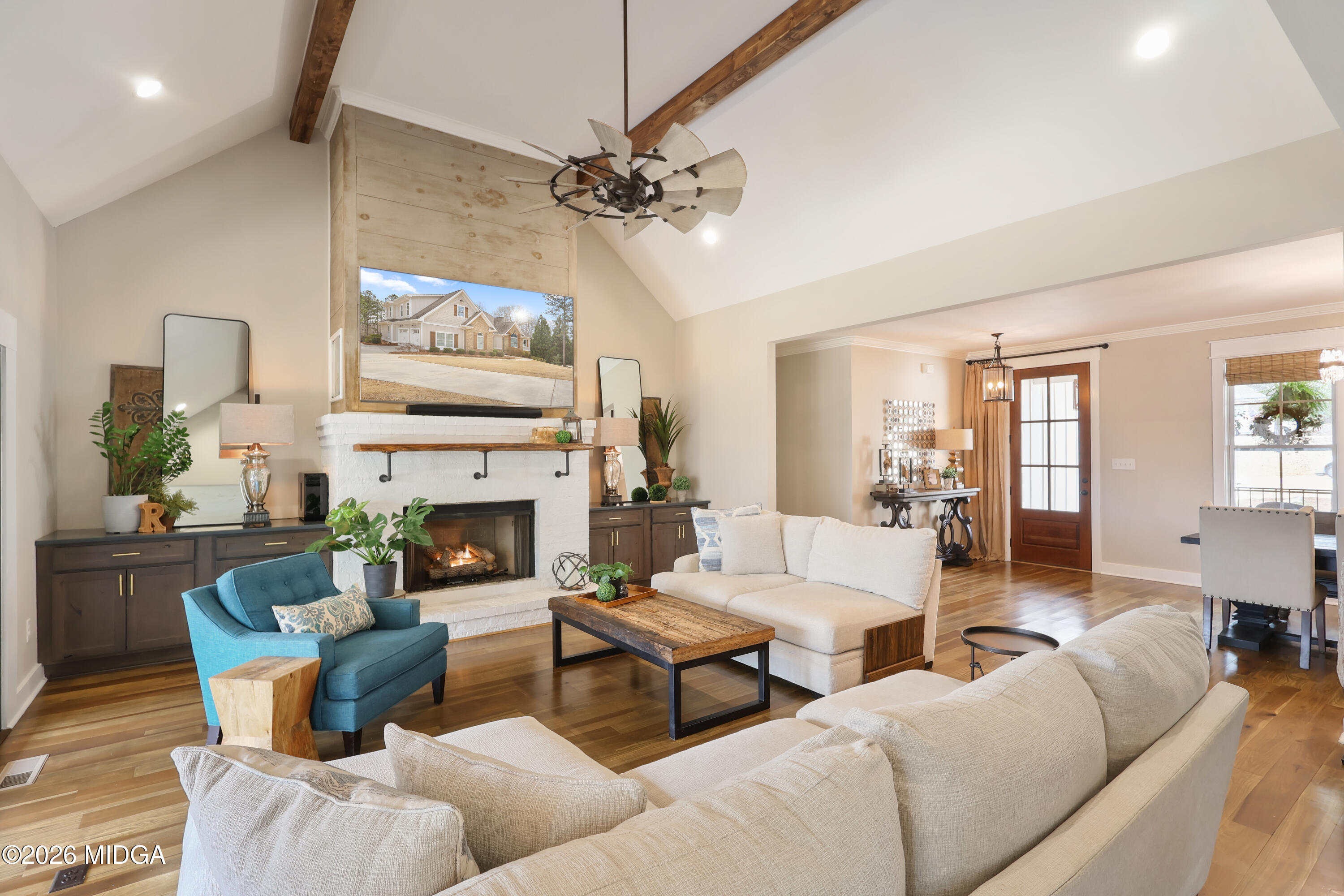 109 River Forest Drive