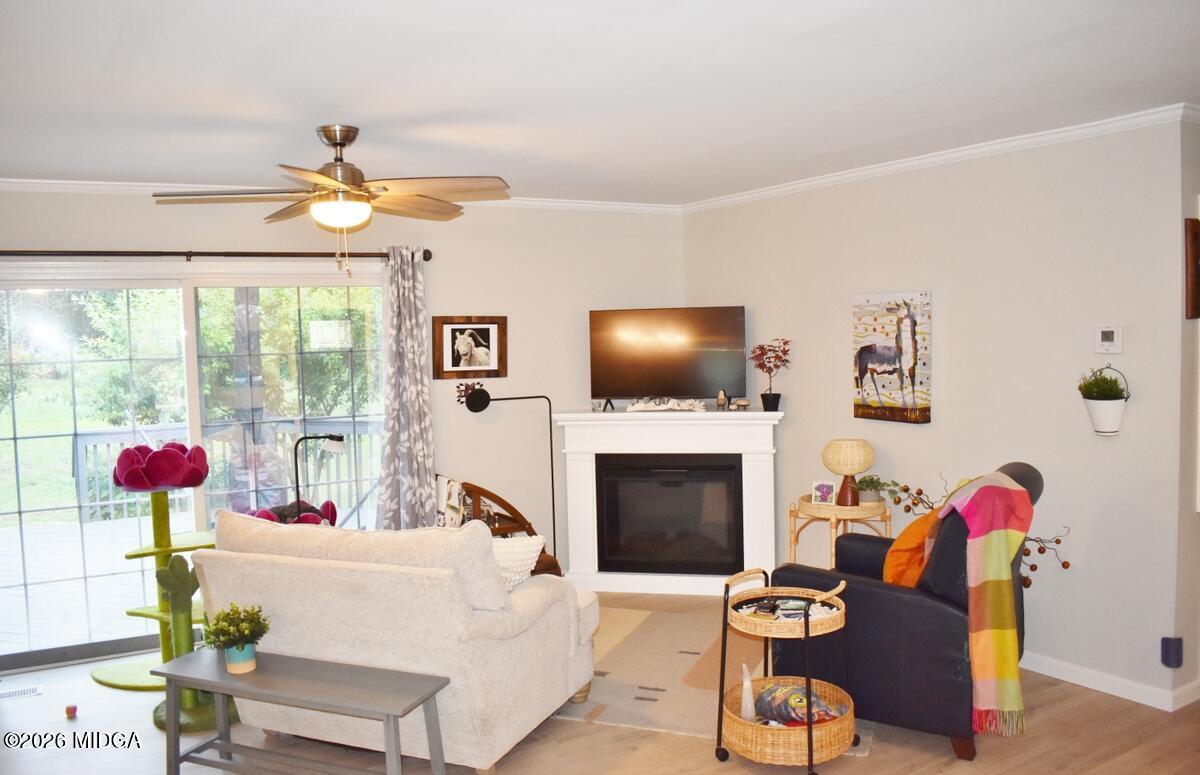 4648 Lattimore Drive
