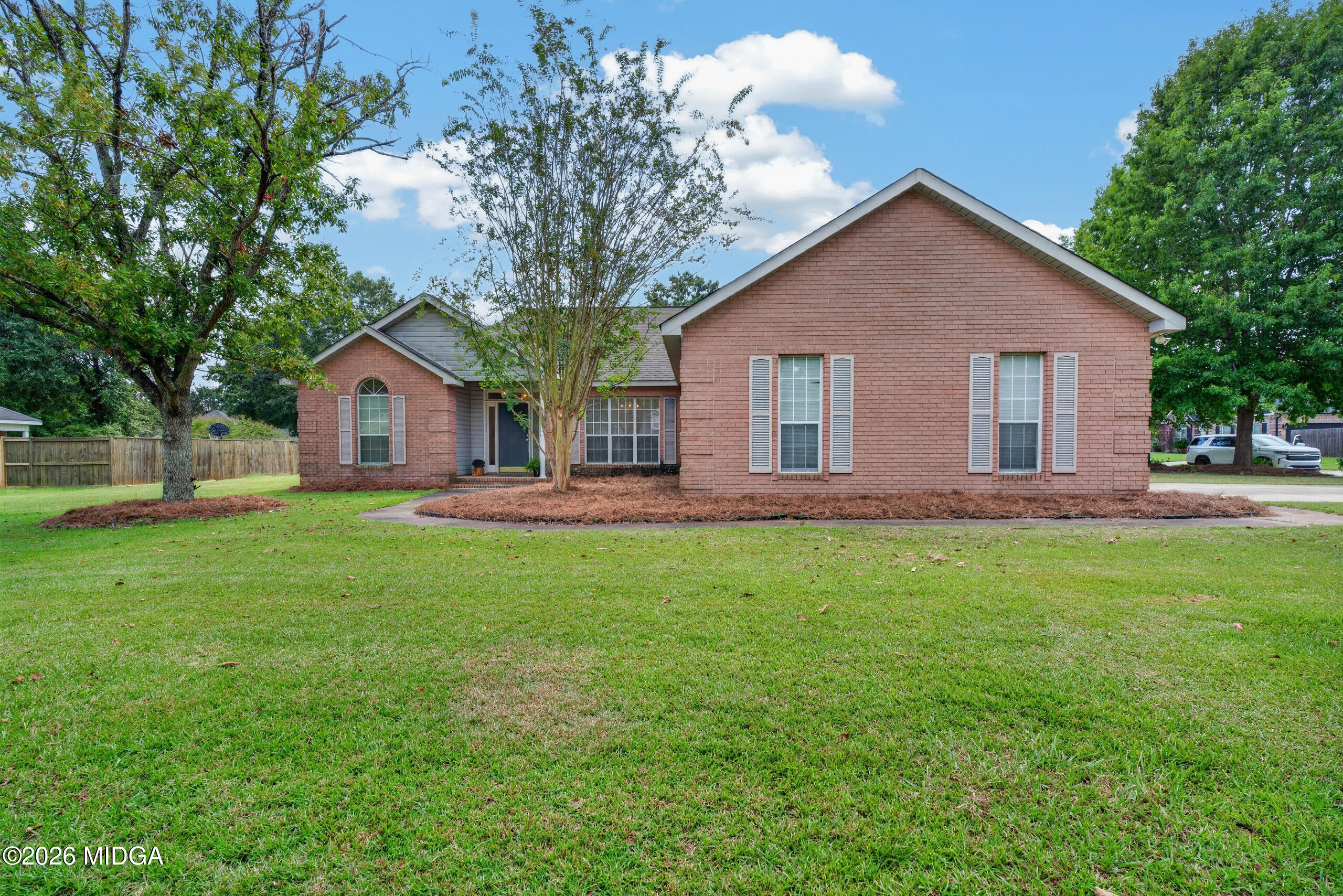 107 Ivey Court
