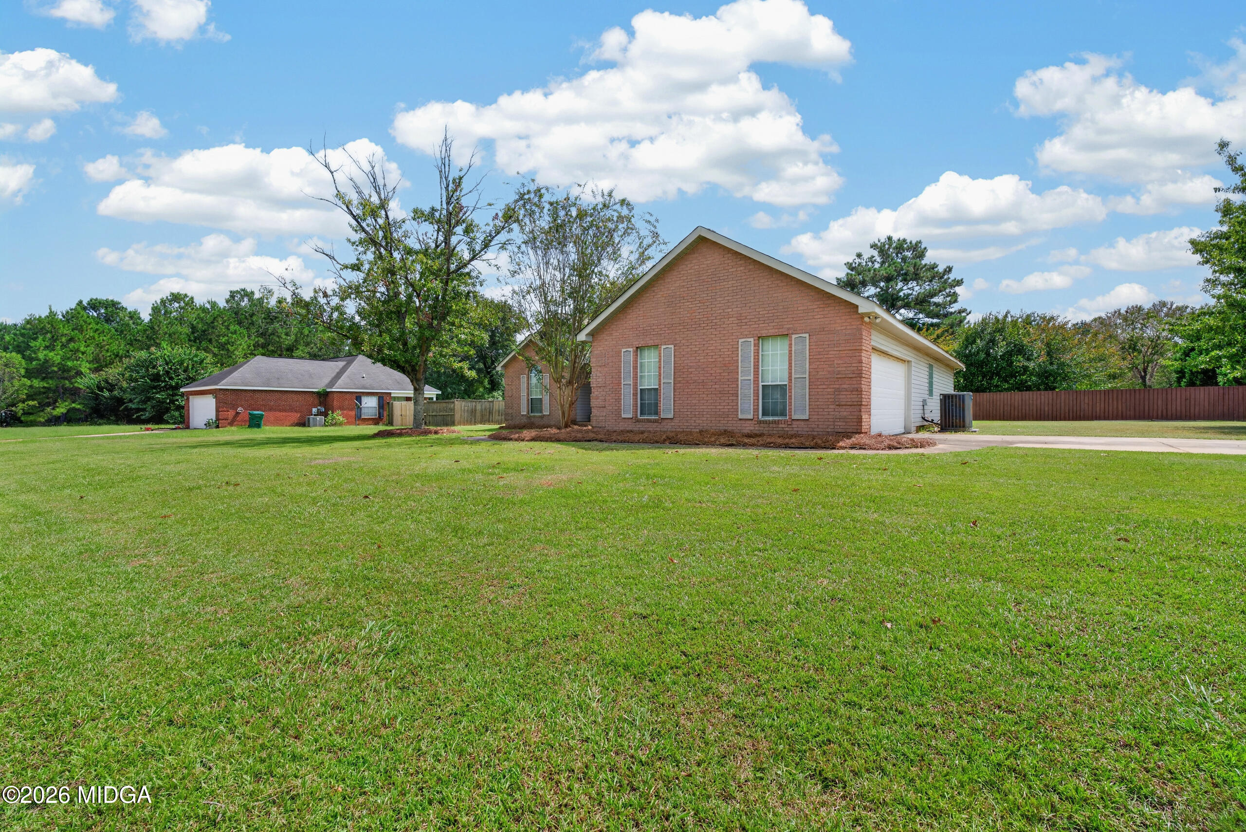 107 Ivey Court