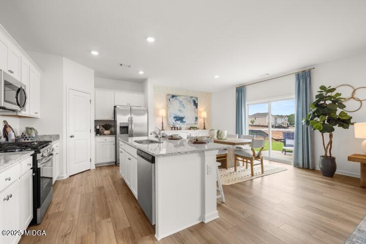 128 Rolling Meadow Way
