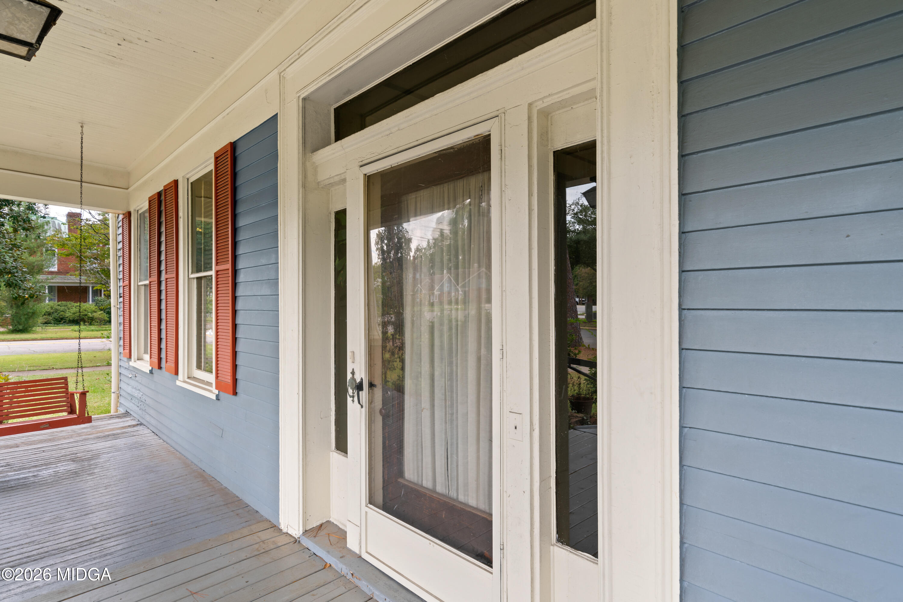 200 N Jefferson Street NE