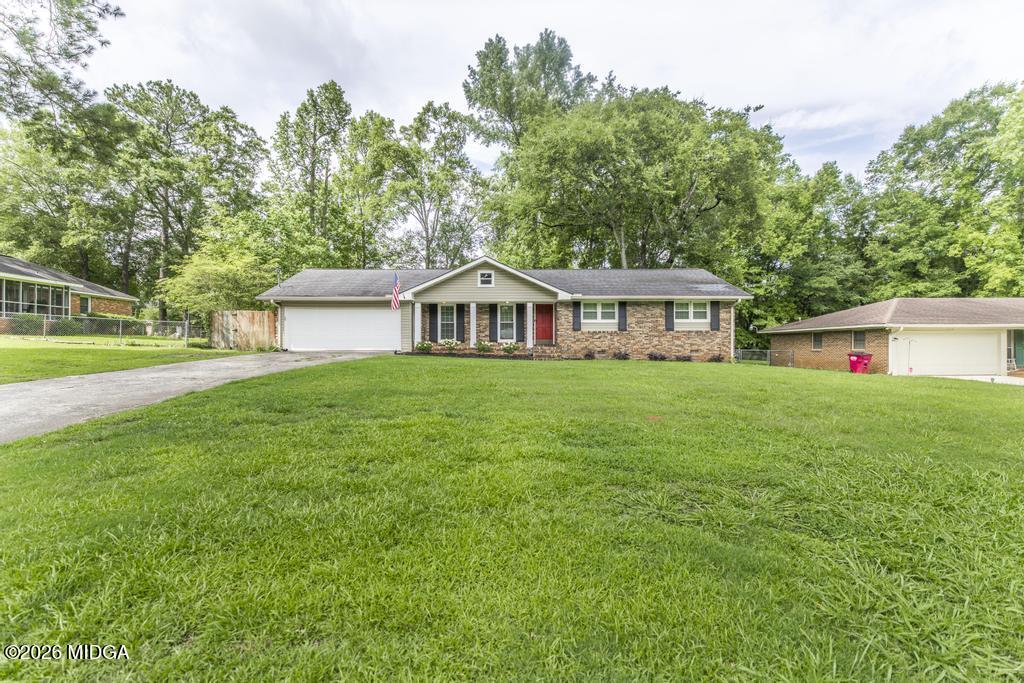 3260 Lennox Drive